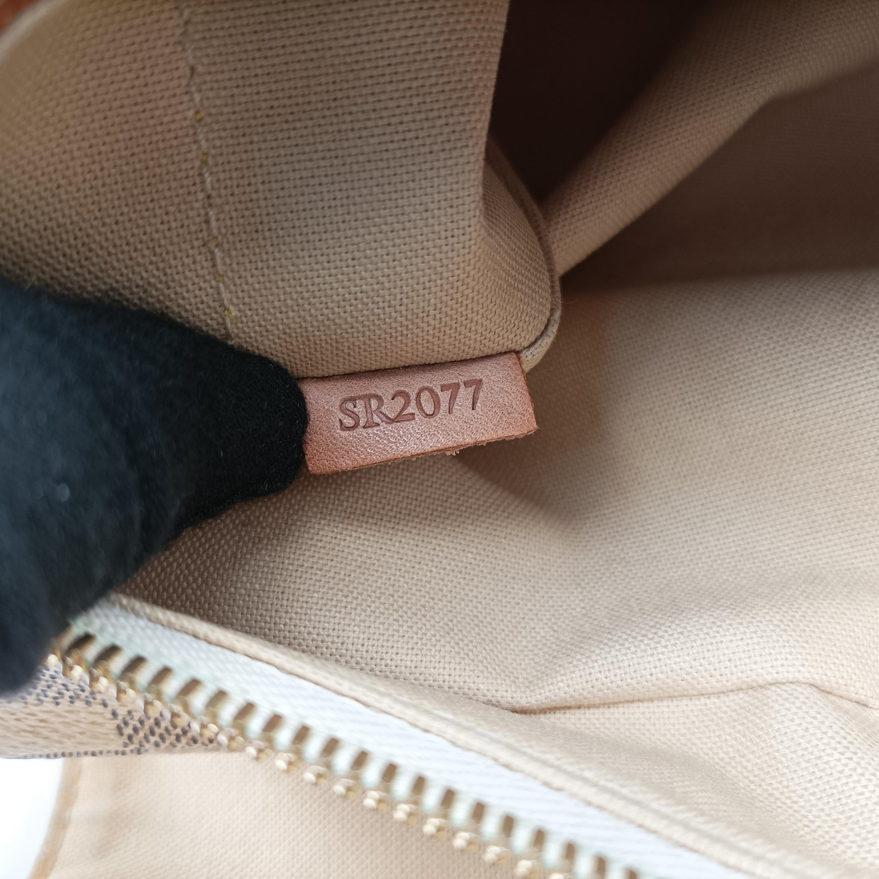 Secondhand Louis Vuitton NAVIGLIO Azur Damier Canvas N51189 shoulderbag | stylenewstar