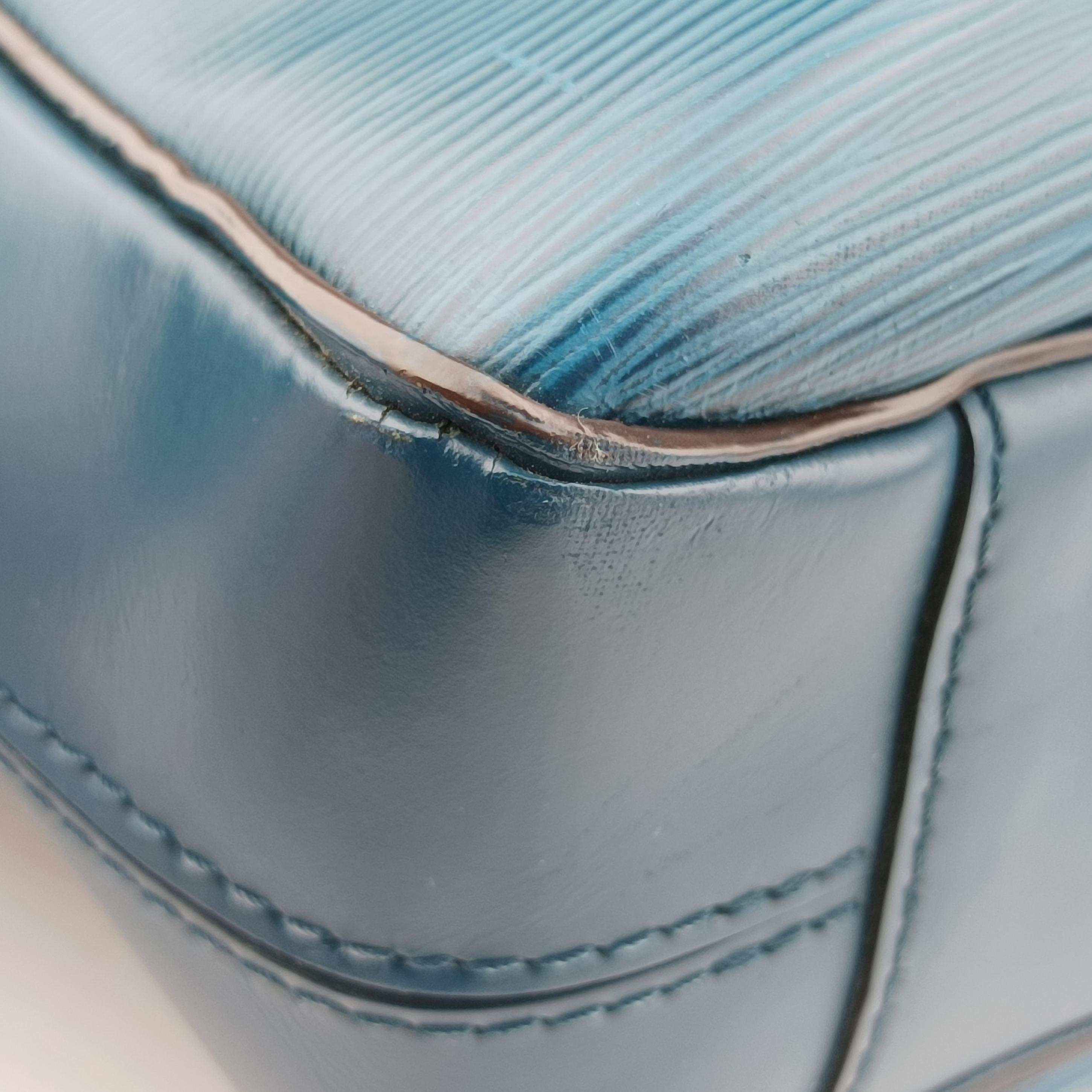 Pre-owned Louis Vuitton Porto Document Business PDB Blue Celeste Epi M54043 shoulderbag | stylenewstar
