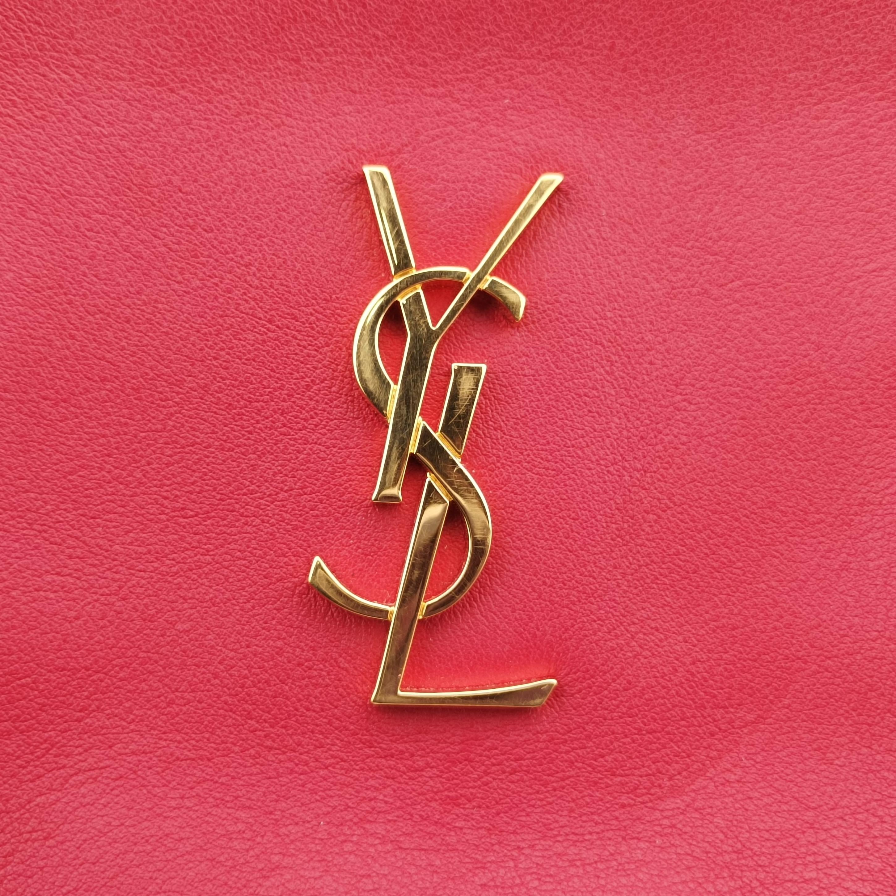 Pre-owned Yves Saint Laurent Monogram Blogger Red Leather 425317 shoulderbag | stylenewstar