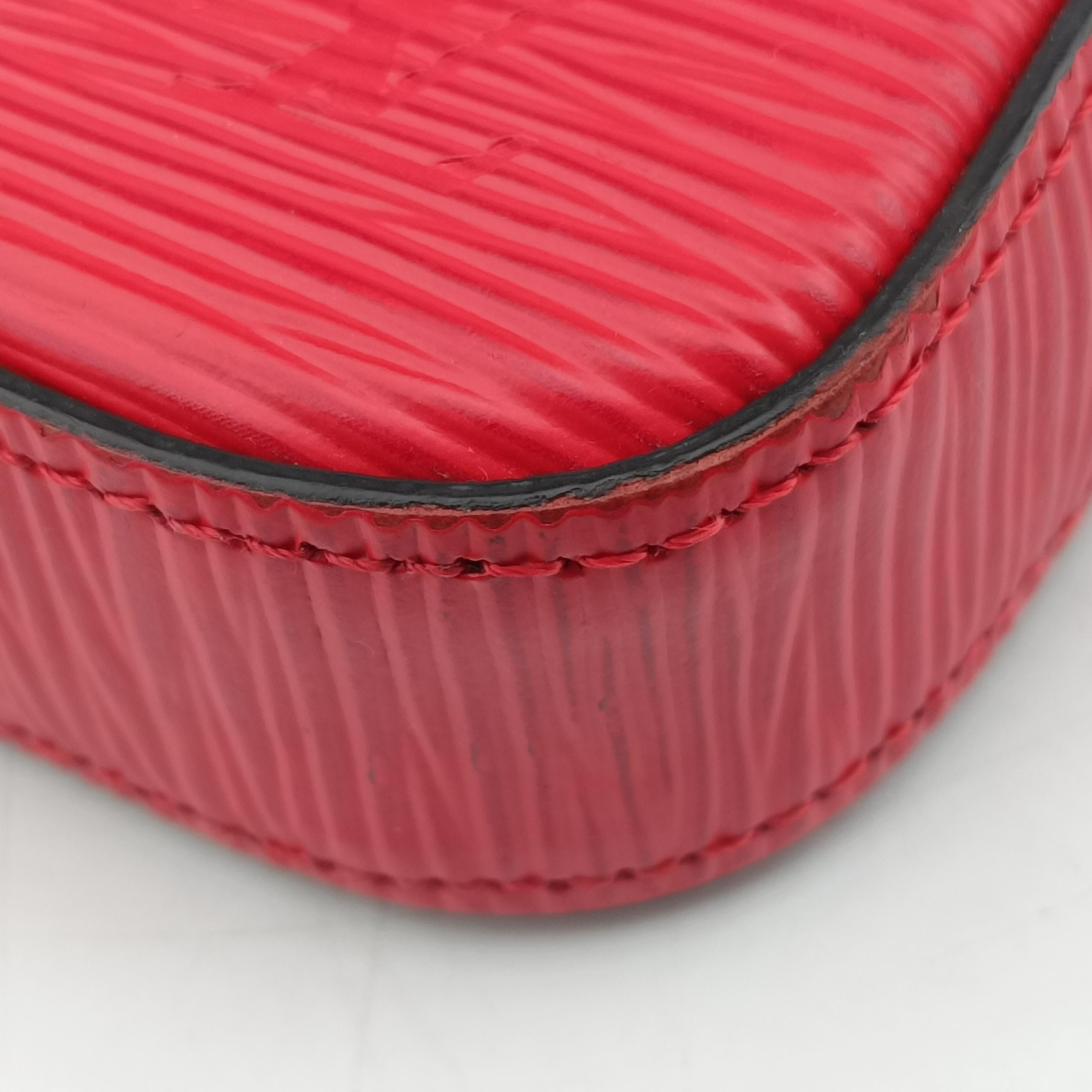 Pre-owned Louis Vuitton Pochette FéLICIE COQUELICOT Epi M41559 shoulderbag | stylenewstar