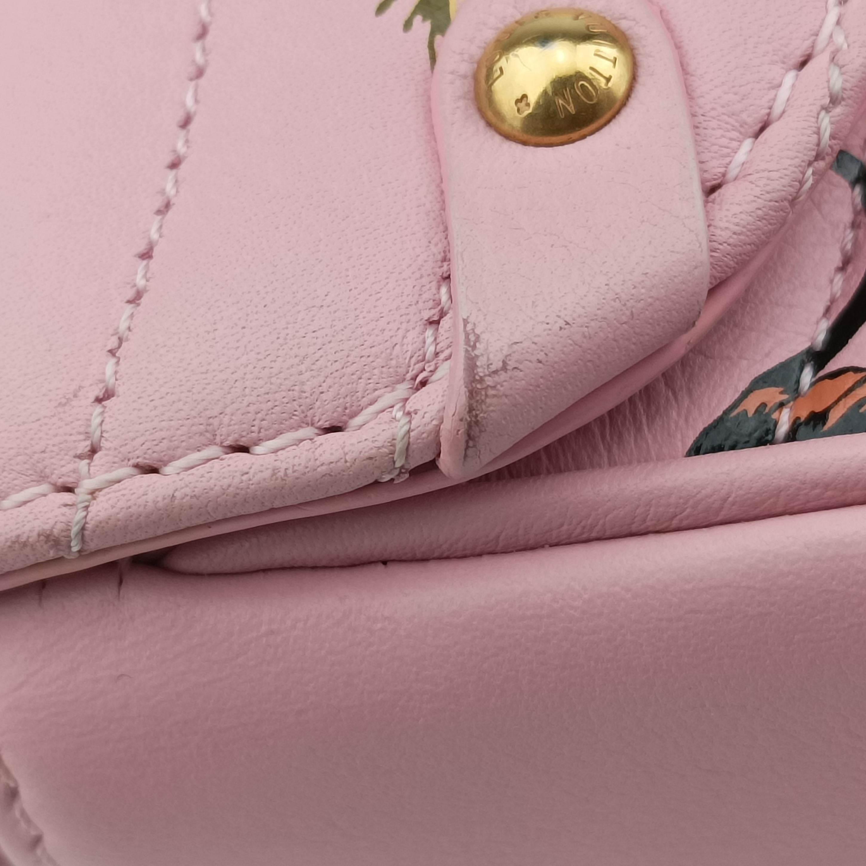 Secondhand Louis Vuitton eopard Print New Wave Chain PM pink×multicolor Leather  shoulderbag | stylenewstar