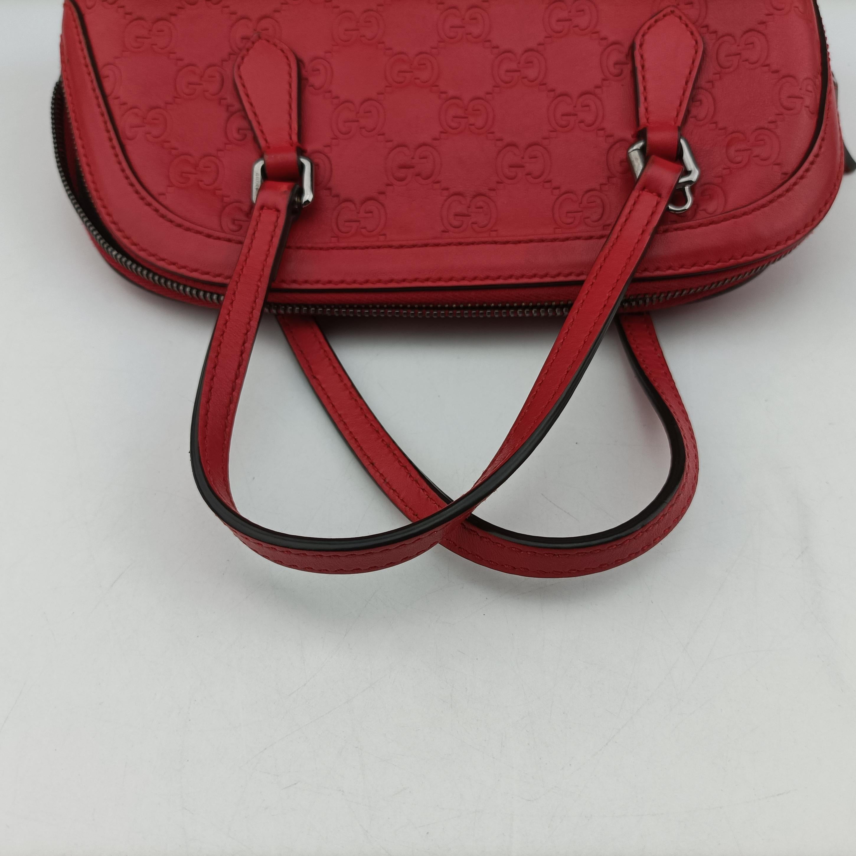 Pre-owned Gucci Microguccissima dome Red Leather 341504 shoulderbag | stylenewstar