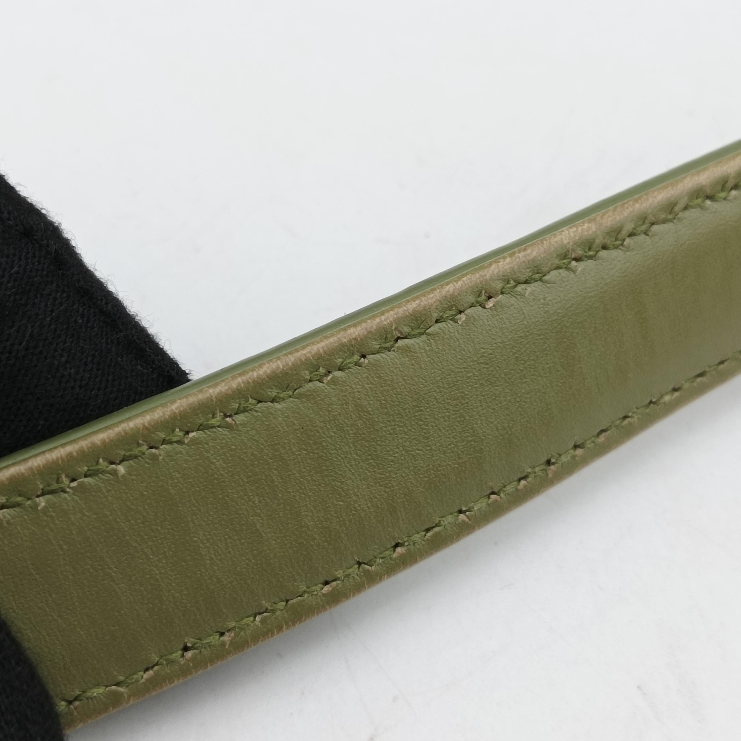 Secondhand Yves Saint Laurent LE 5 a 7Mini Hobo Green Leather 657228 shoulderbag | stylenewstar