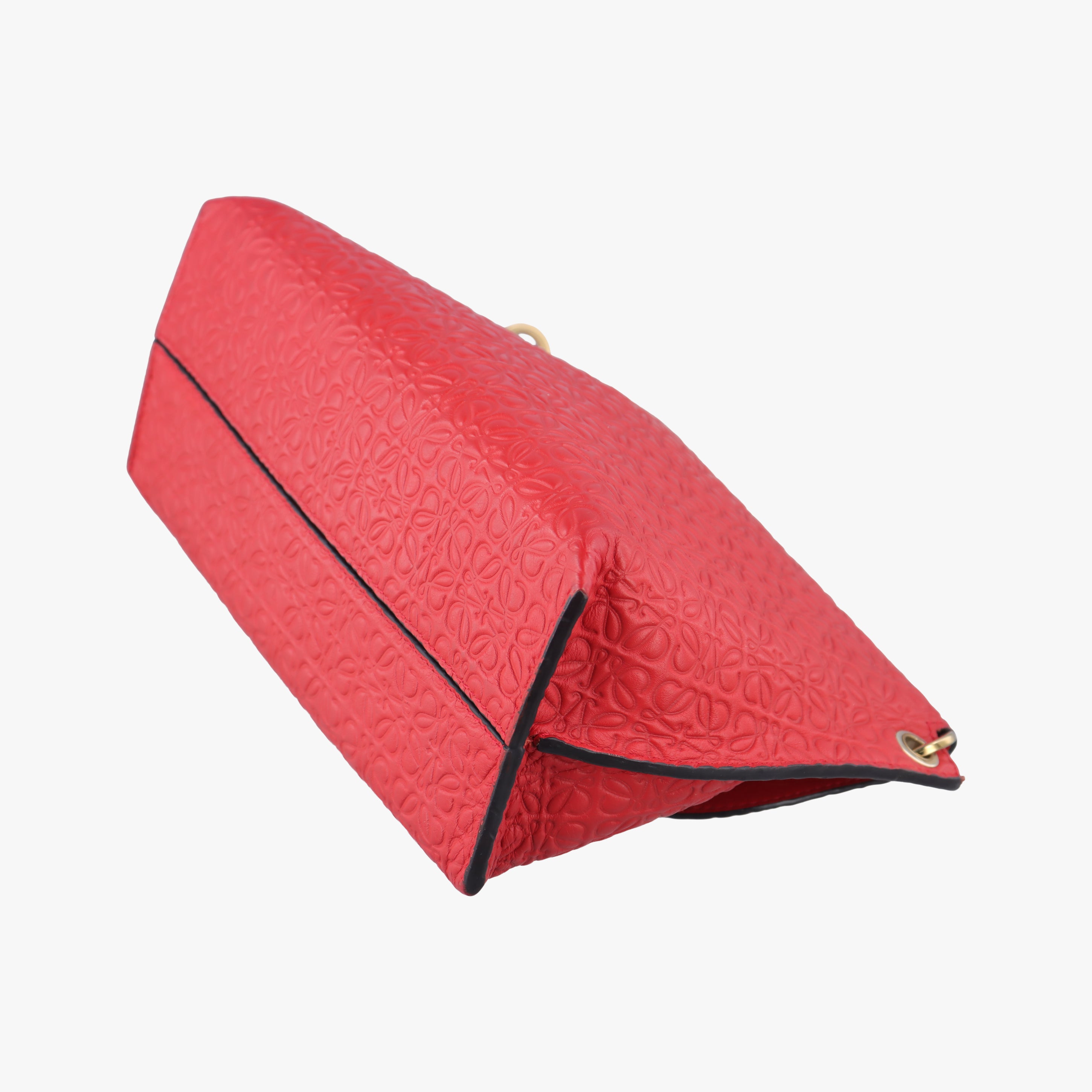 Pre-owned Loewe Avenue Red Leather  shoulderbag | stylenewstar