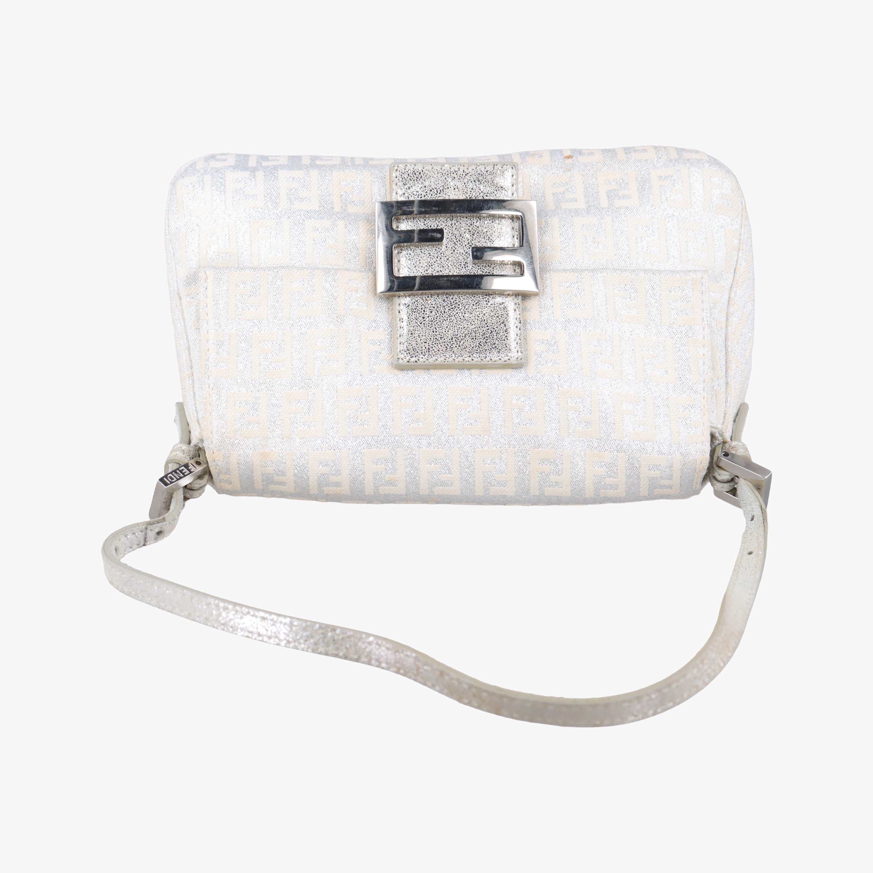 Pre-owned Fendi Baguette Silver canvas 8BR180 shoulderbag | stylenewstar