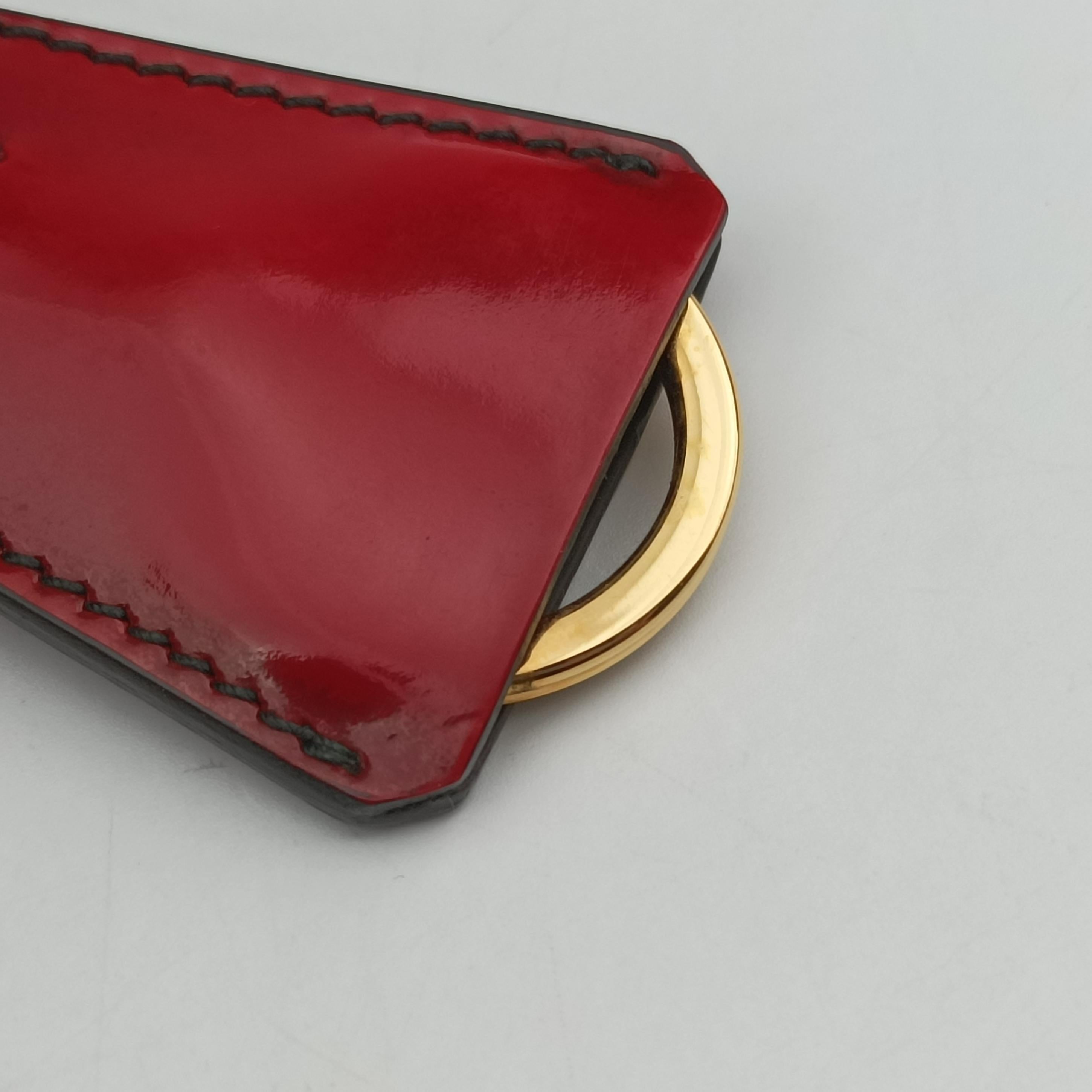 Vintage Prada Galleria Red patent  handbag | stylenewstar