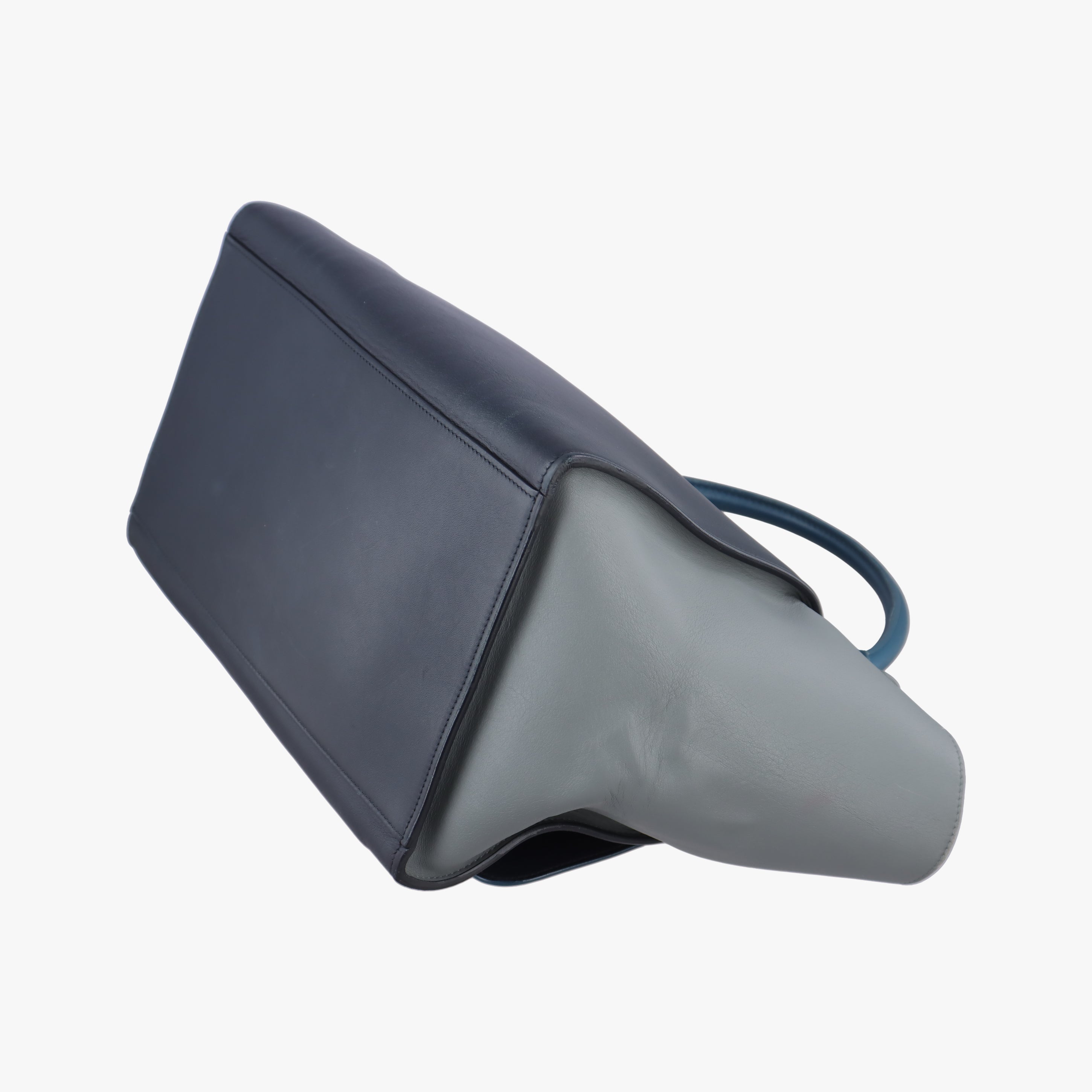 Pre-owned Celine Trapeze Medium Blue×Gray×Black leather  shoulderbag | stylenewstar