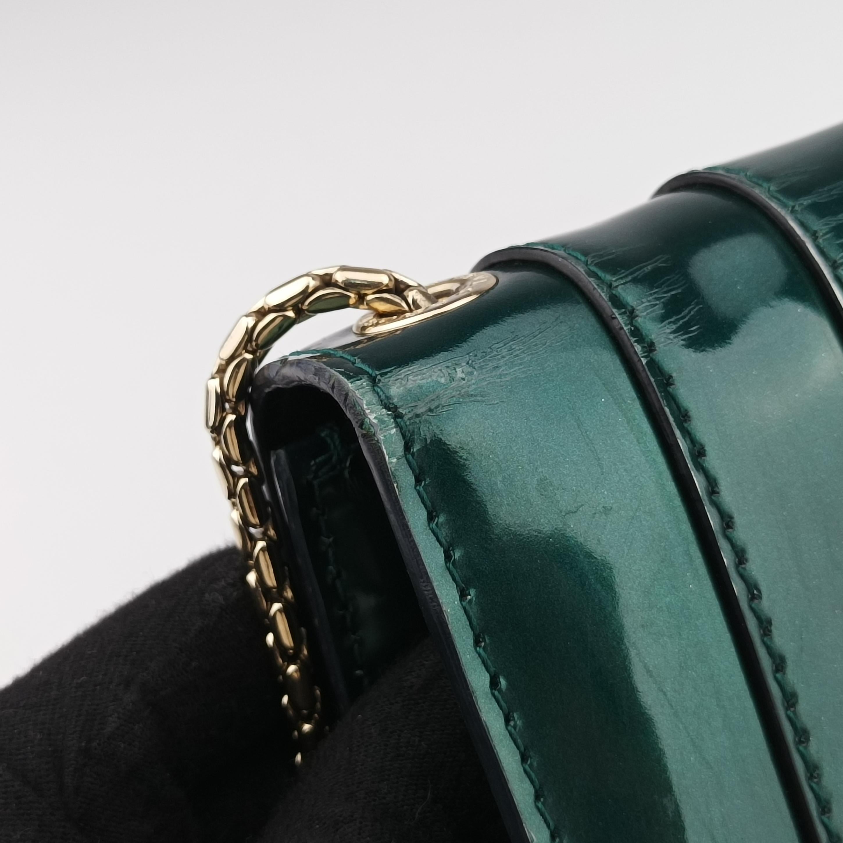 Pre-owned Bvlgari SERPENTI FOREVER Green leather  shoulderbag | stylenewstar