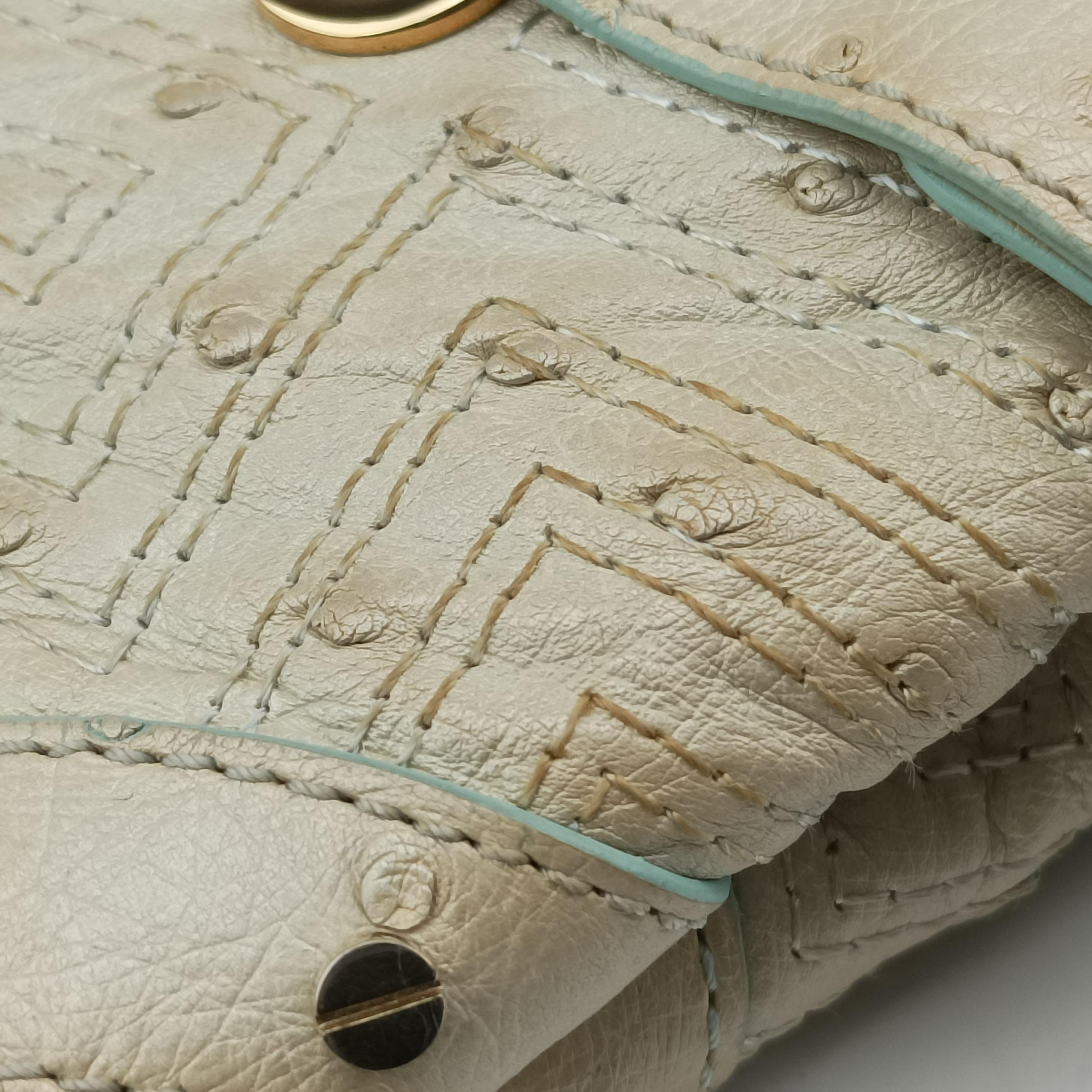 Pre-owned VERSACE Snap Out Of It Tote White ostrich skin  handbag | stylenewstar