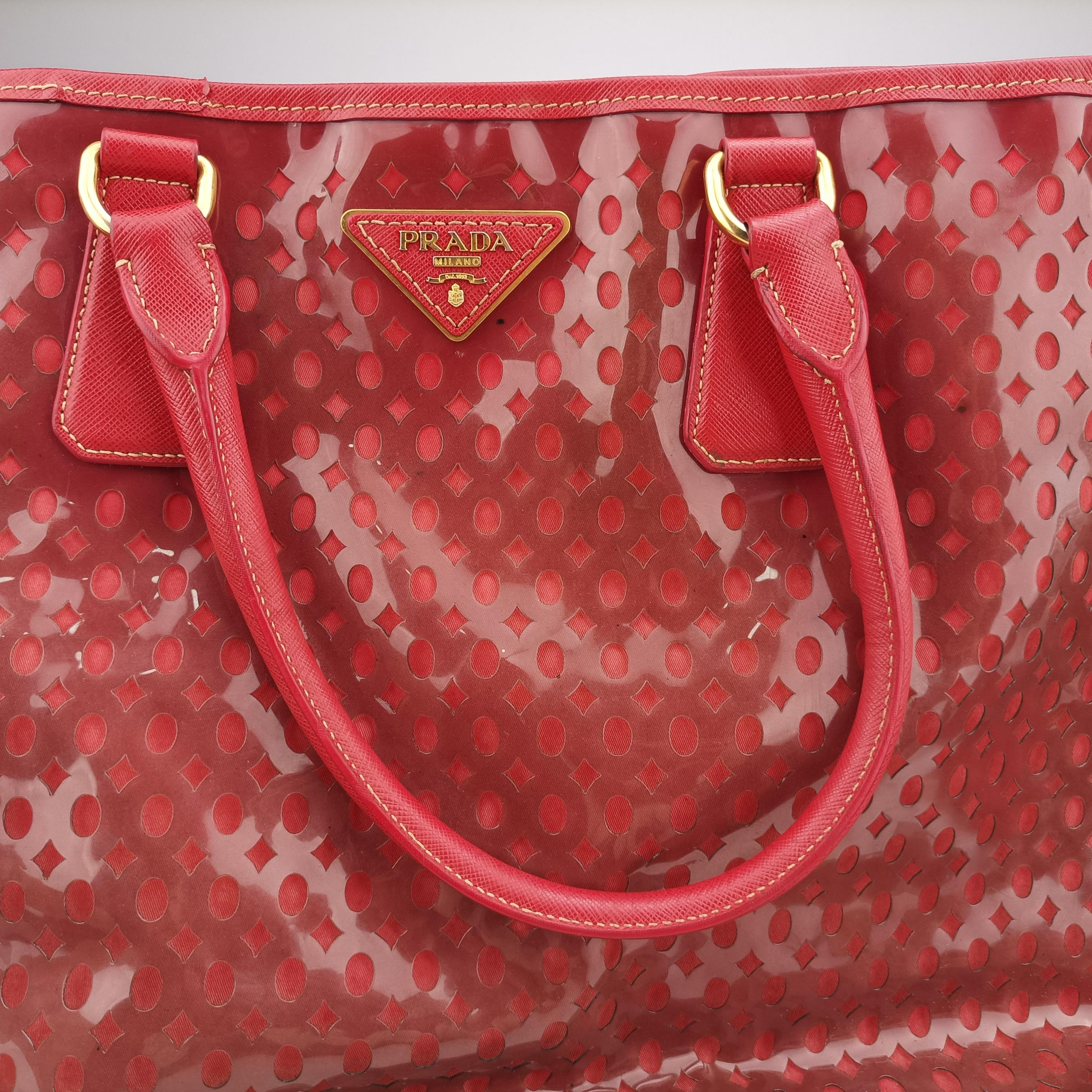 Pre-owned Prada Perforated Tote Red PVC  shoulderbag | stylenewstar