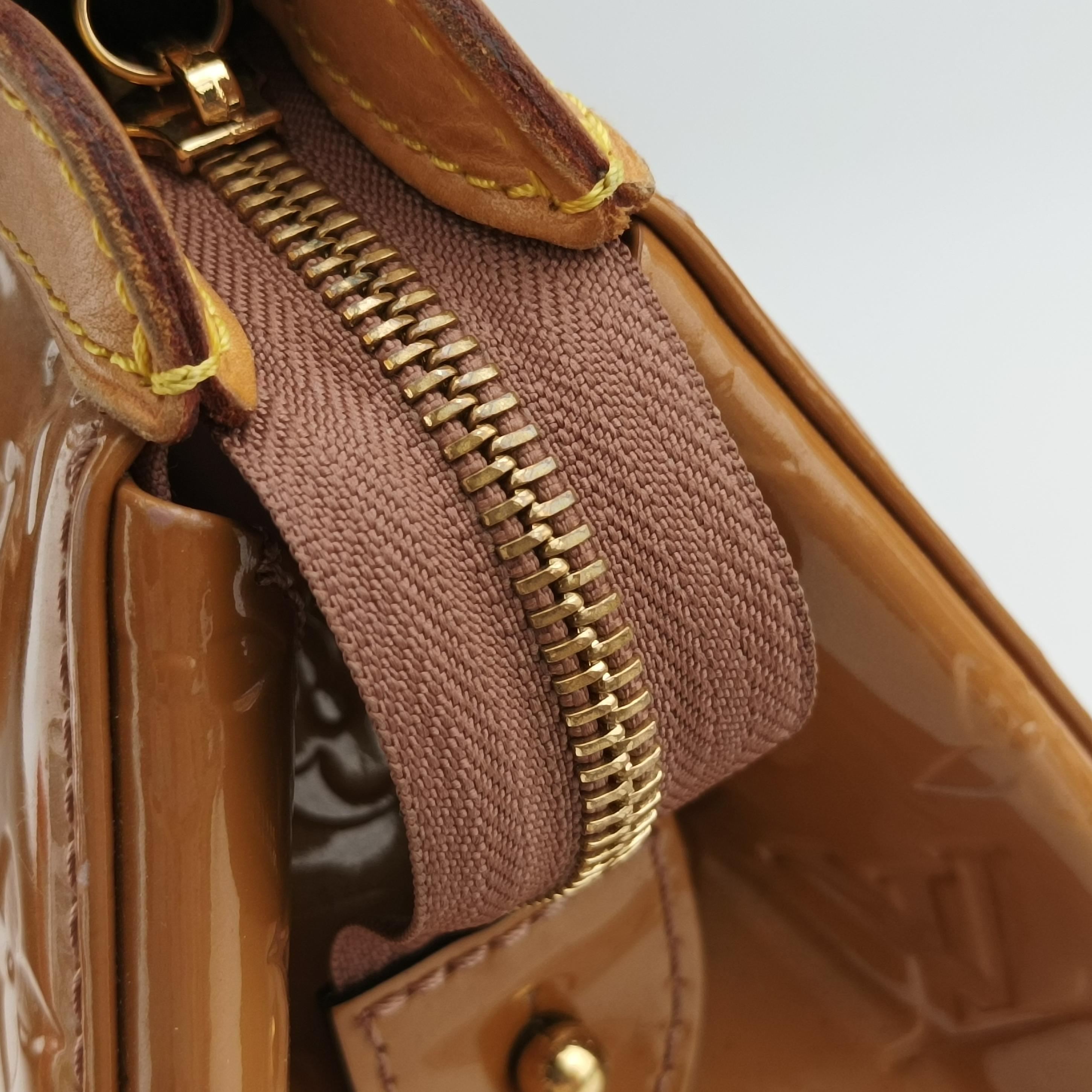 Pre-owned Louis Vuitton Brea MM ROSE VELOURS Vernis M91588 shoulderbag | stylenewstar
