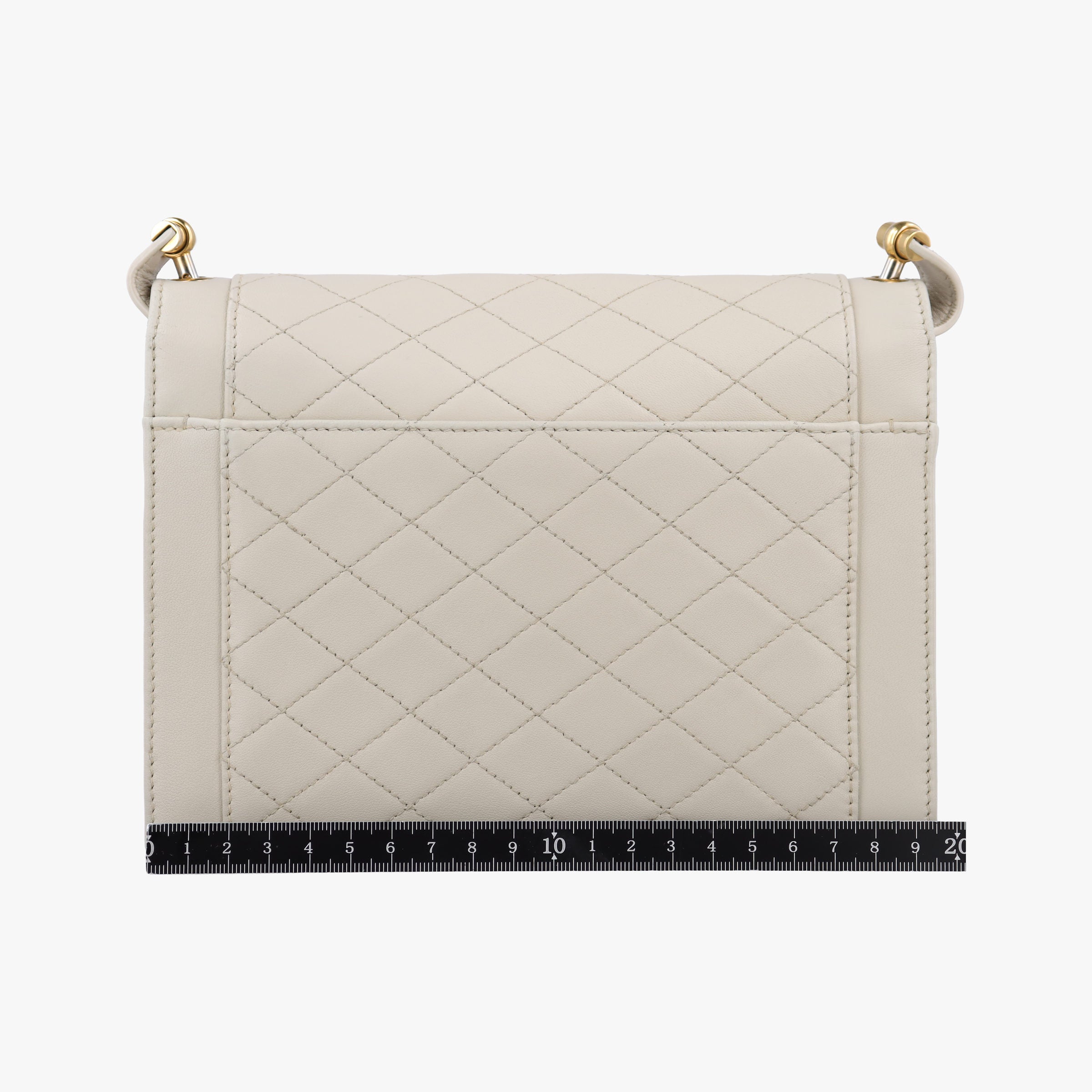 Pre-owned Yves Saint Laurent Gaby White Leather 685574 shoulderbag | stylenewstar