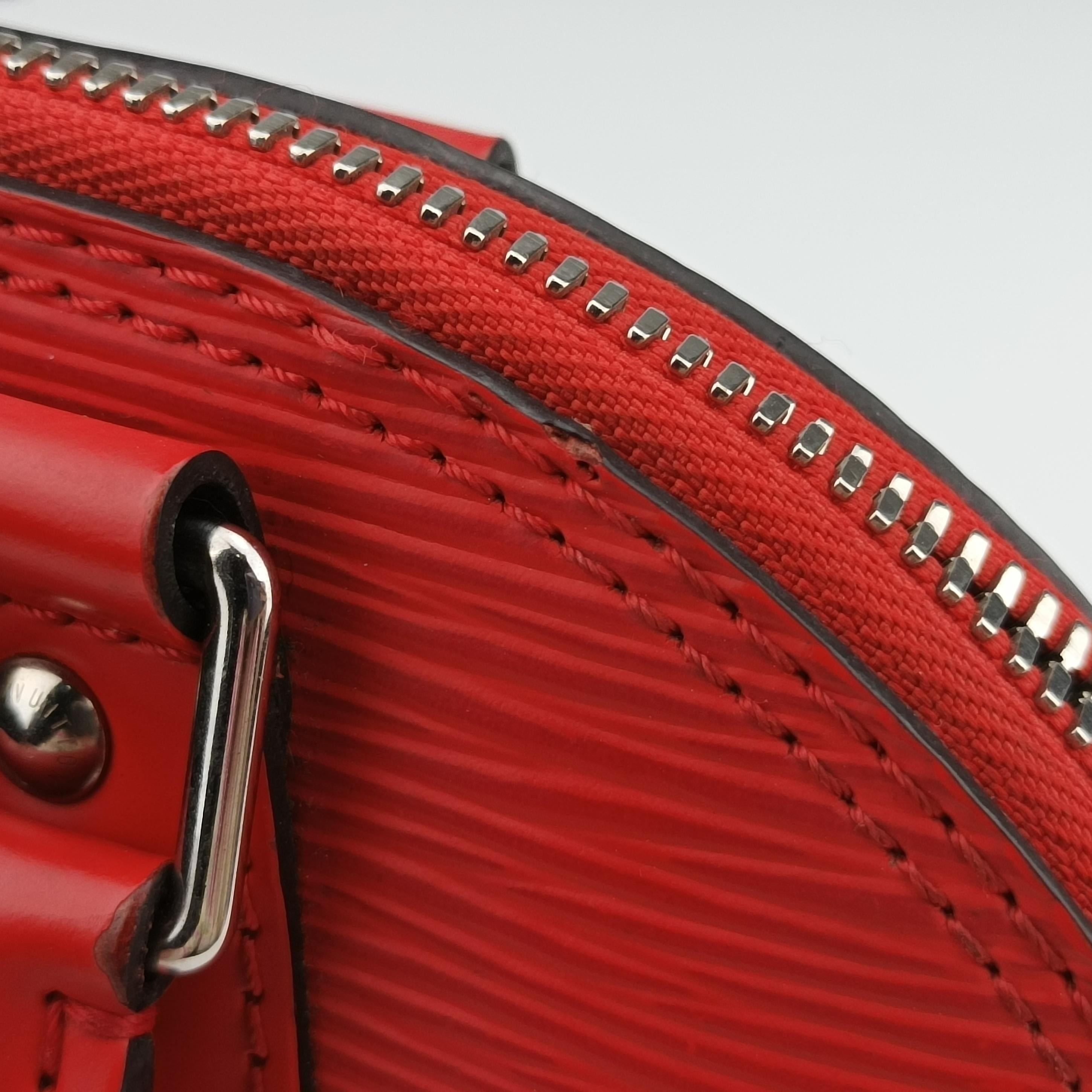 Secondhand Louis Vuitton Alma BB COQUELICOT Epi M41160 shoulderbag | stylenewstar