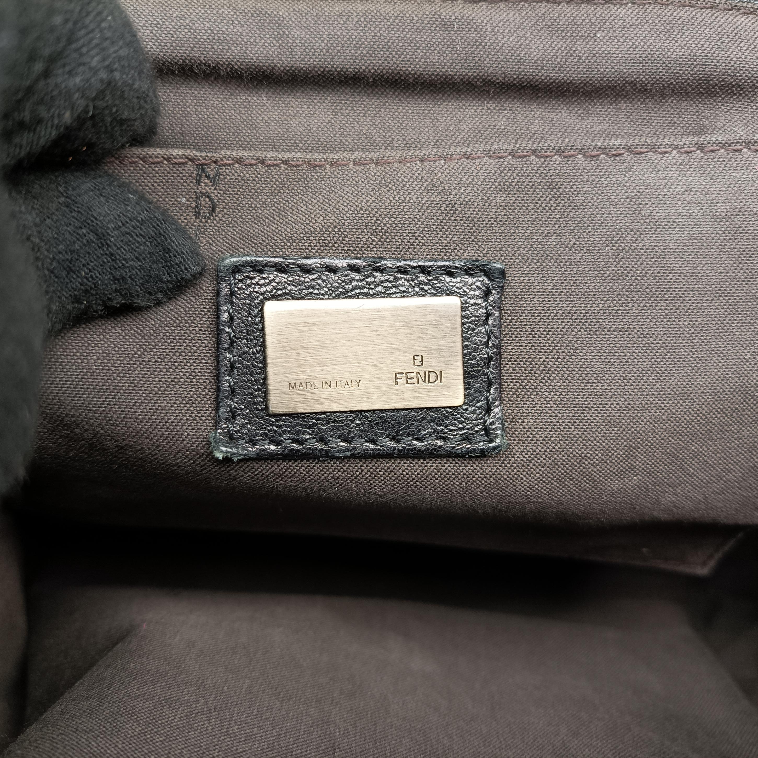 Pre-owned Fendi B Bag Black Leather  shoulderbag | stylenewstar