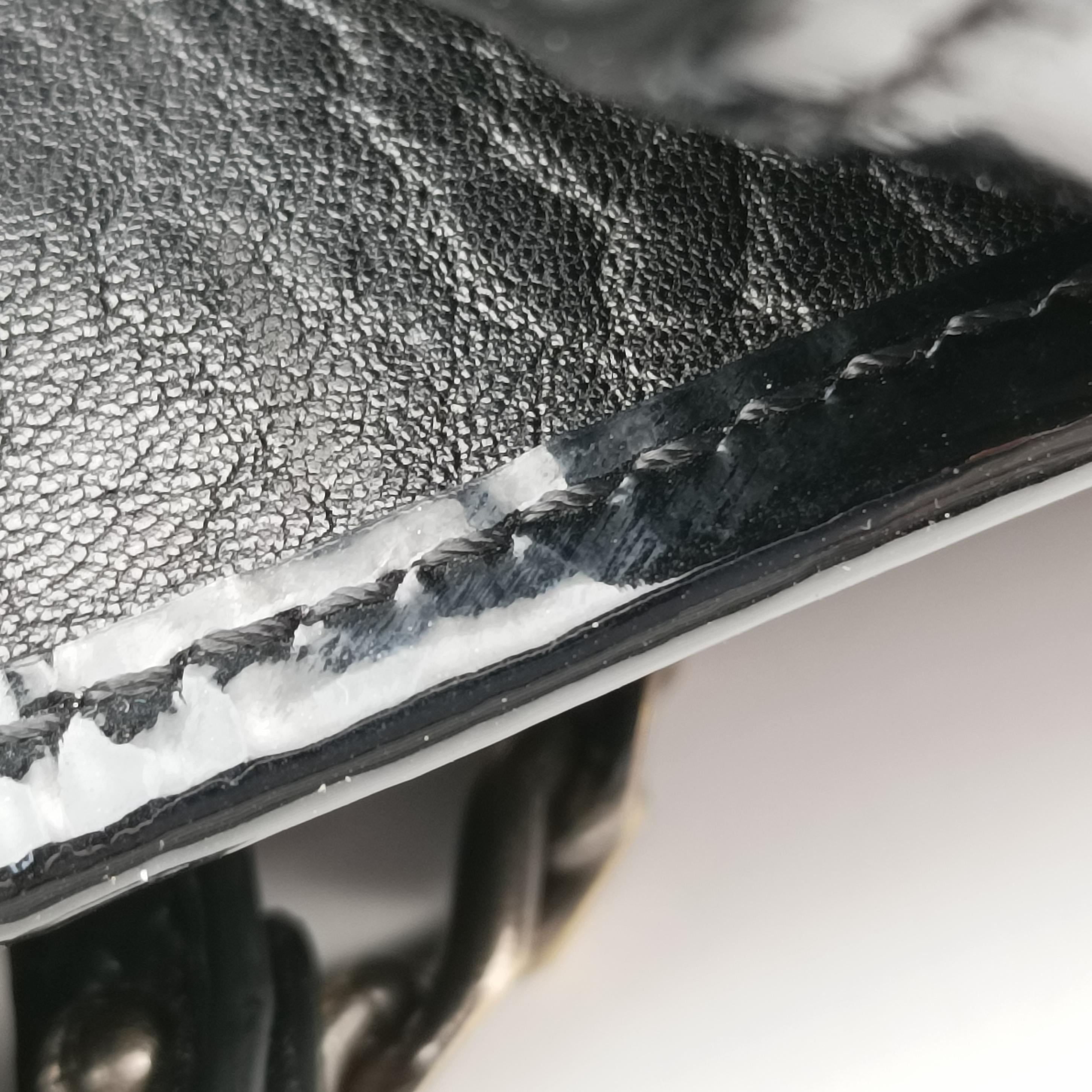 Pre-owned Fendi B Bag Black Leather  shoulderbag | stylenewstar