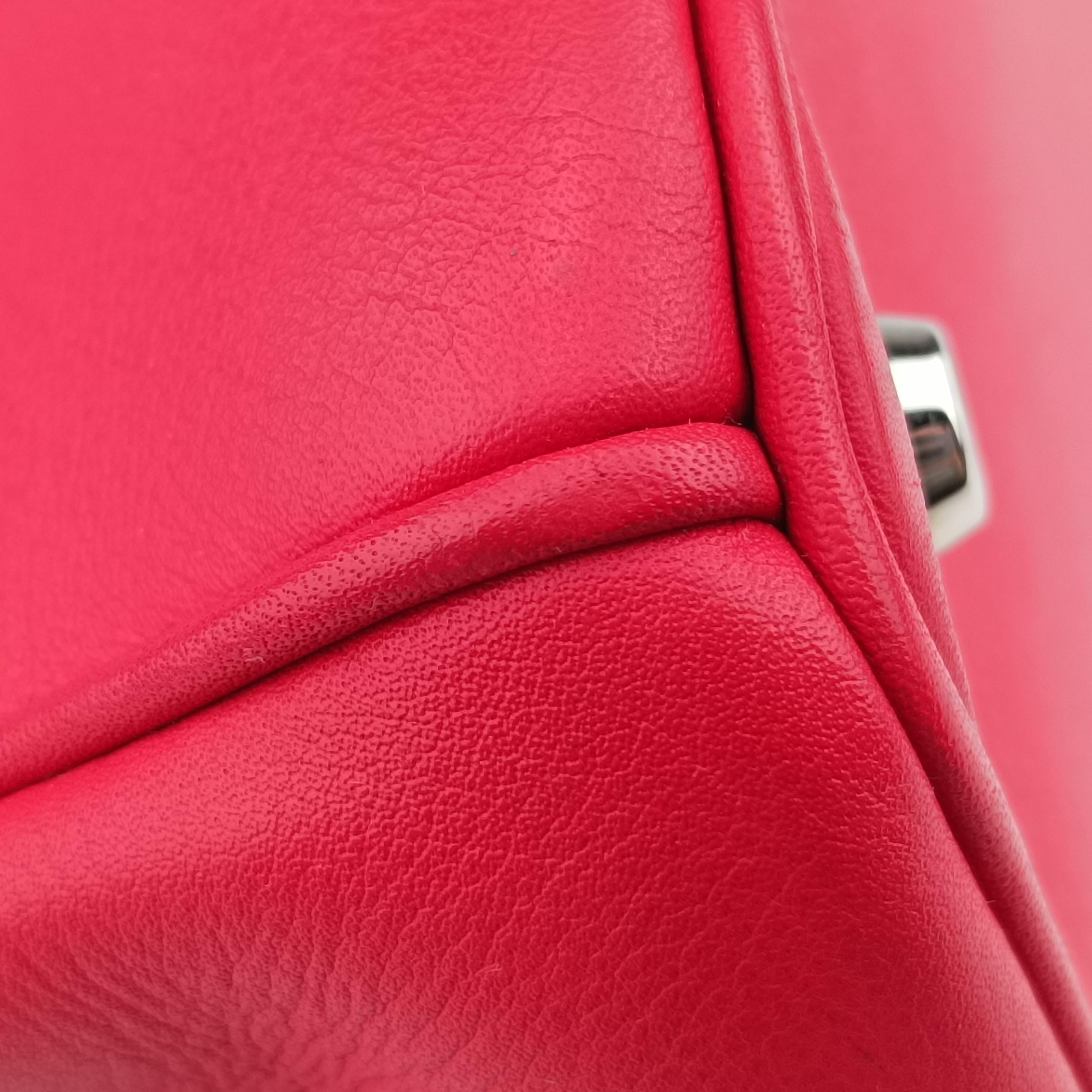 Vintage Christian Dior Be Dior Red Leather  shoulderbag | stylenewstar