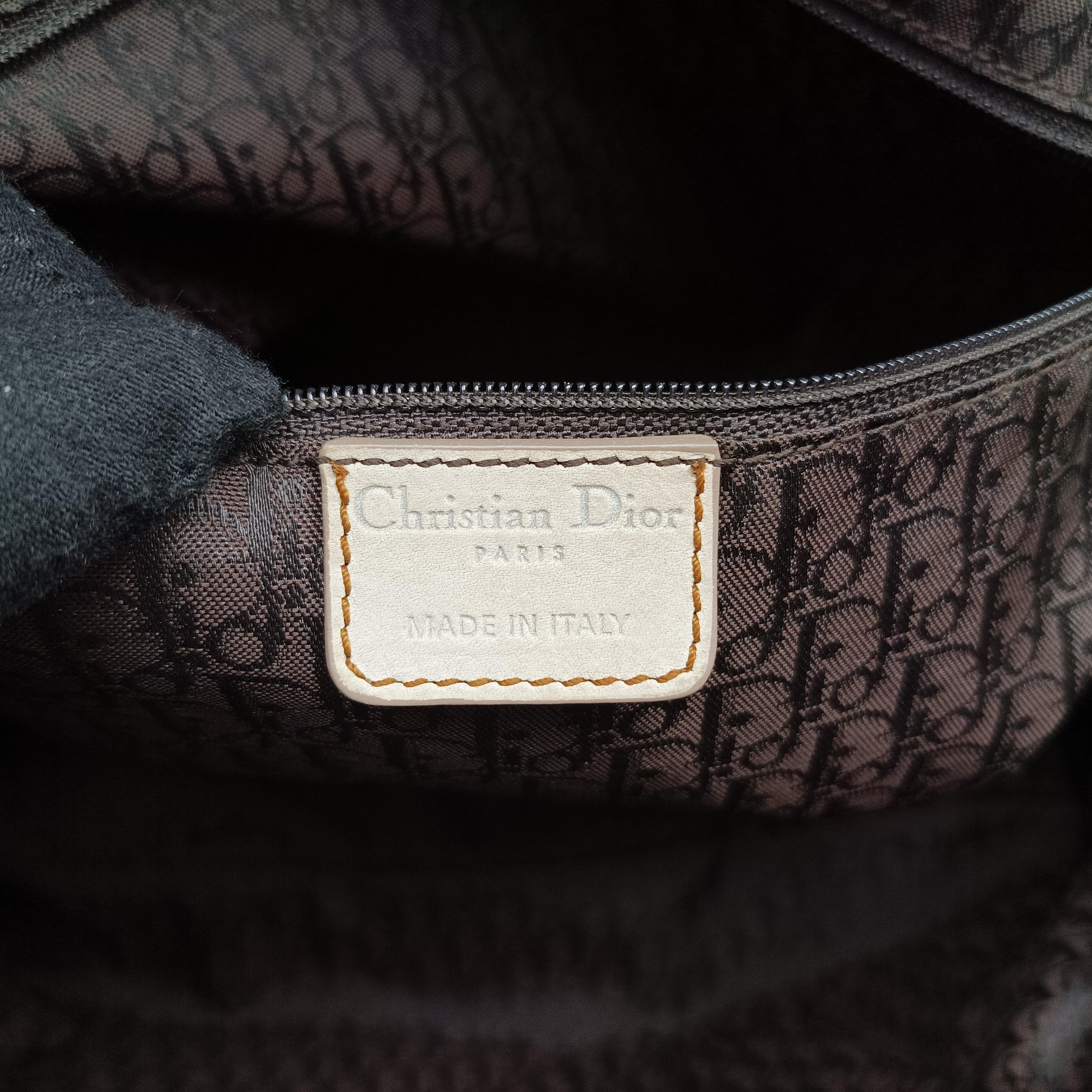 Pre-owned Christian Dior Gaucho White Leather  handbag | stylenewstar