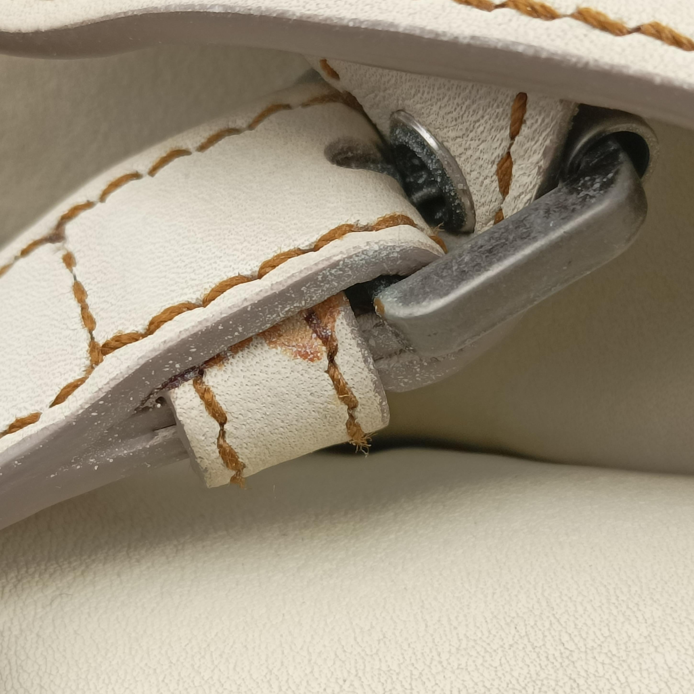 Pre-owned Christian Dior Gaucho White Leather  handbag | stylenewstar