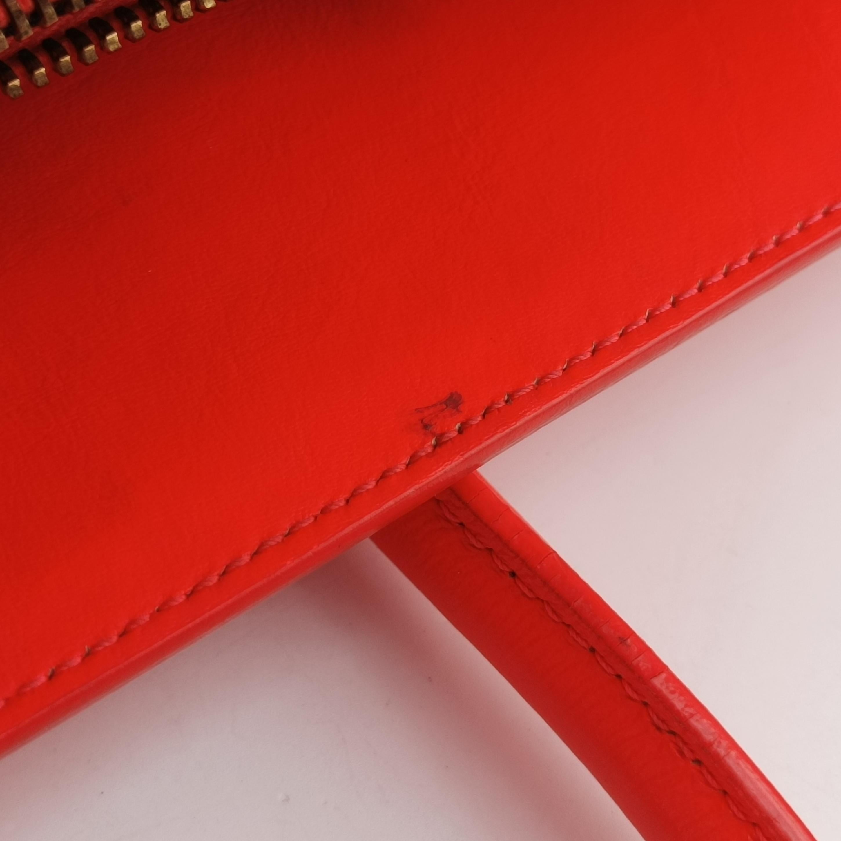 Pre-owned Yves Saint Laurent SAC DE JOUR Orange Leather 324823 shoulderbag | stylenewstar