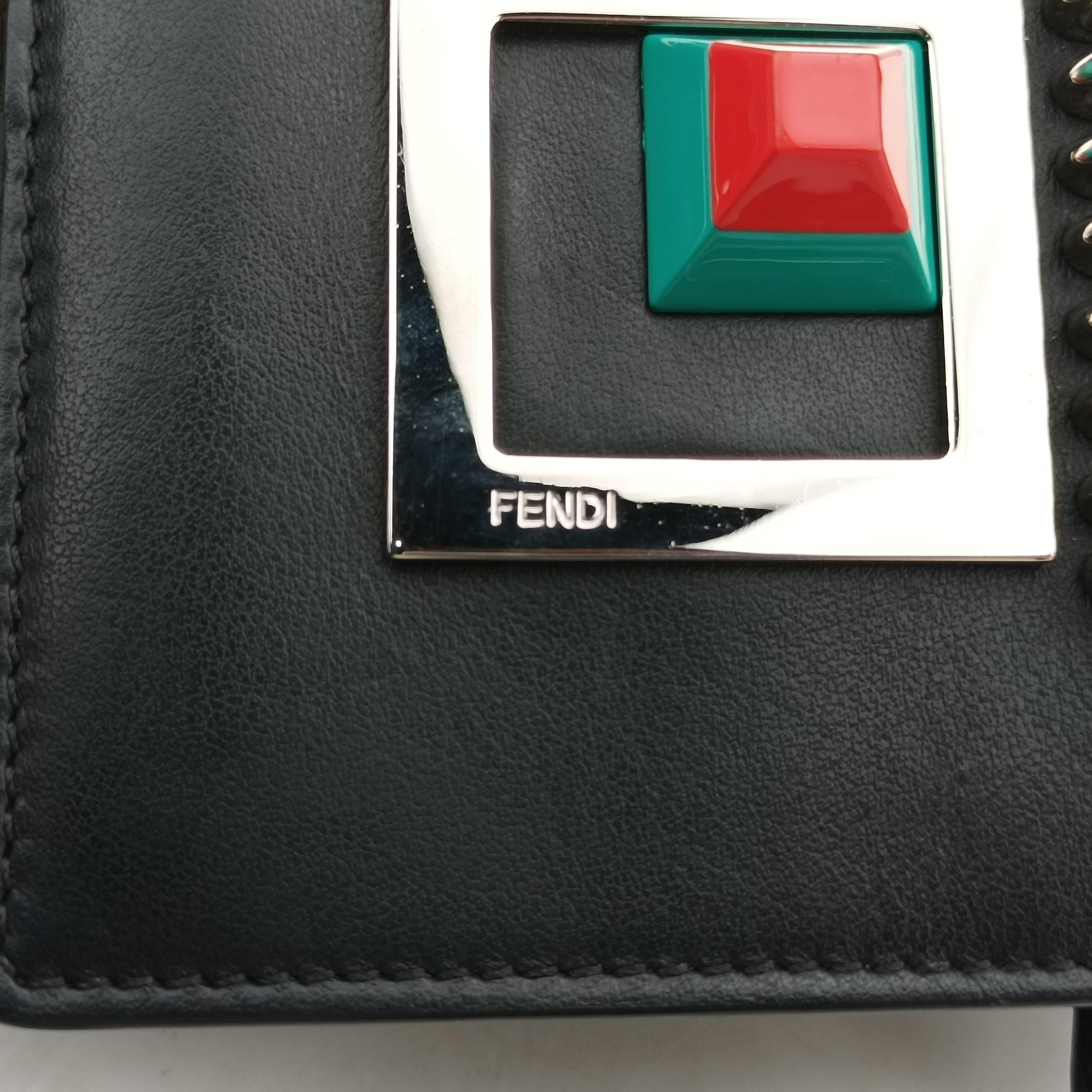 Pre-owned Fendi Monster Eyes Tube Black Leather 8M0346 shoulderbag | stylenewstar