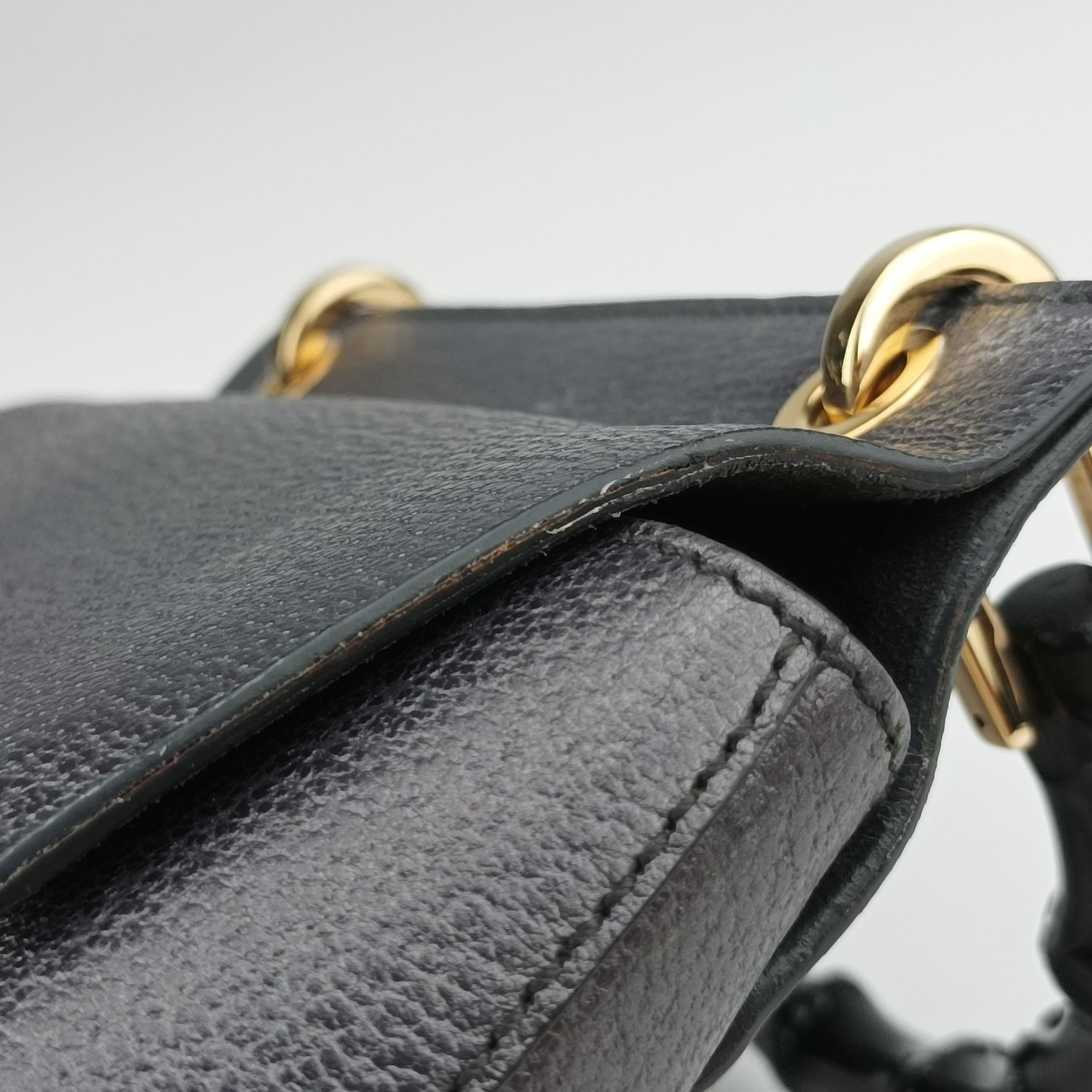 Secondhand Gucci bamboo Black Leather 001.10 handbag | stylenewstar