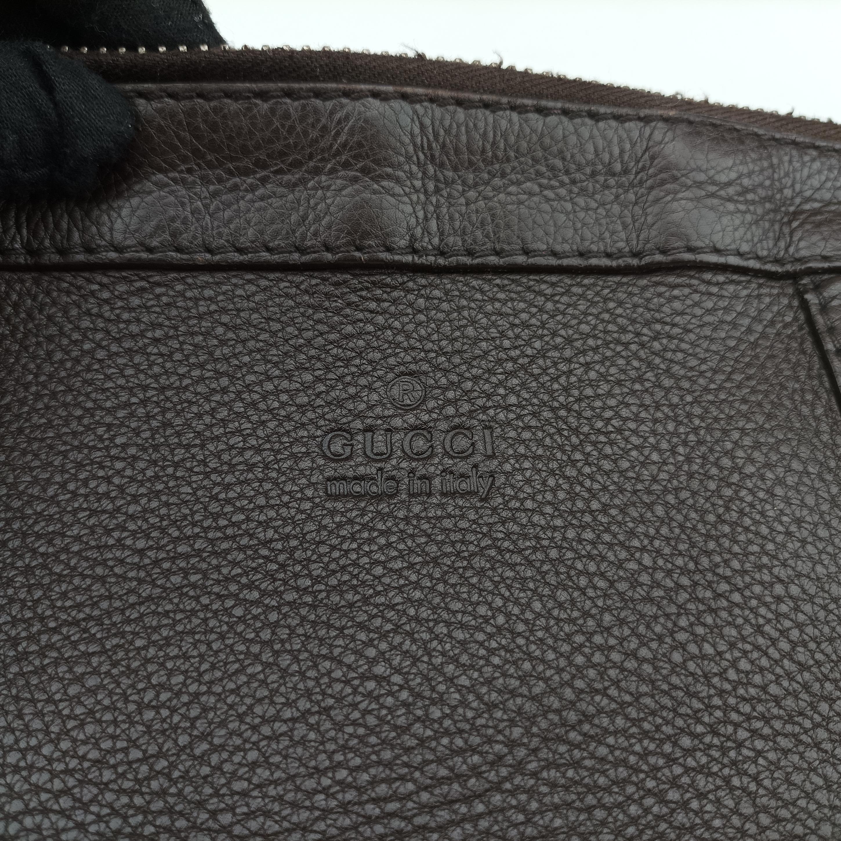 Pre-owned Gucci Messenger  logo Brown Leather 233329 shoulderbag | stylenewstar