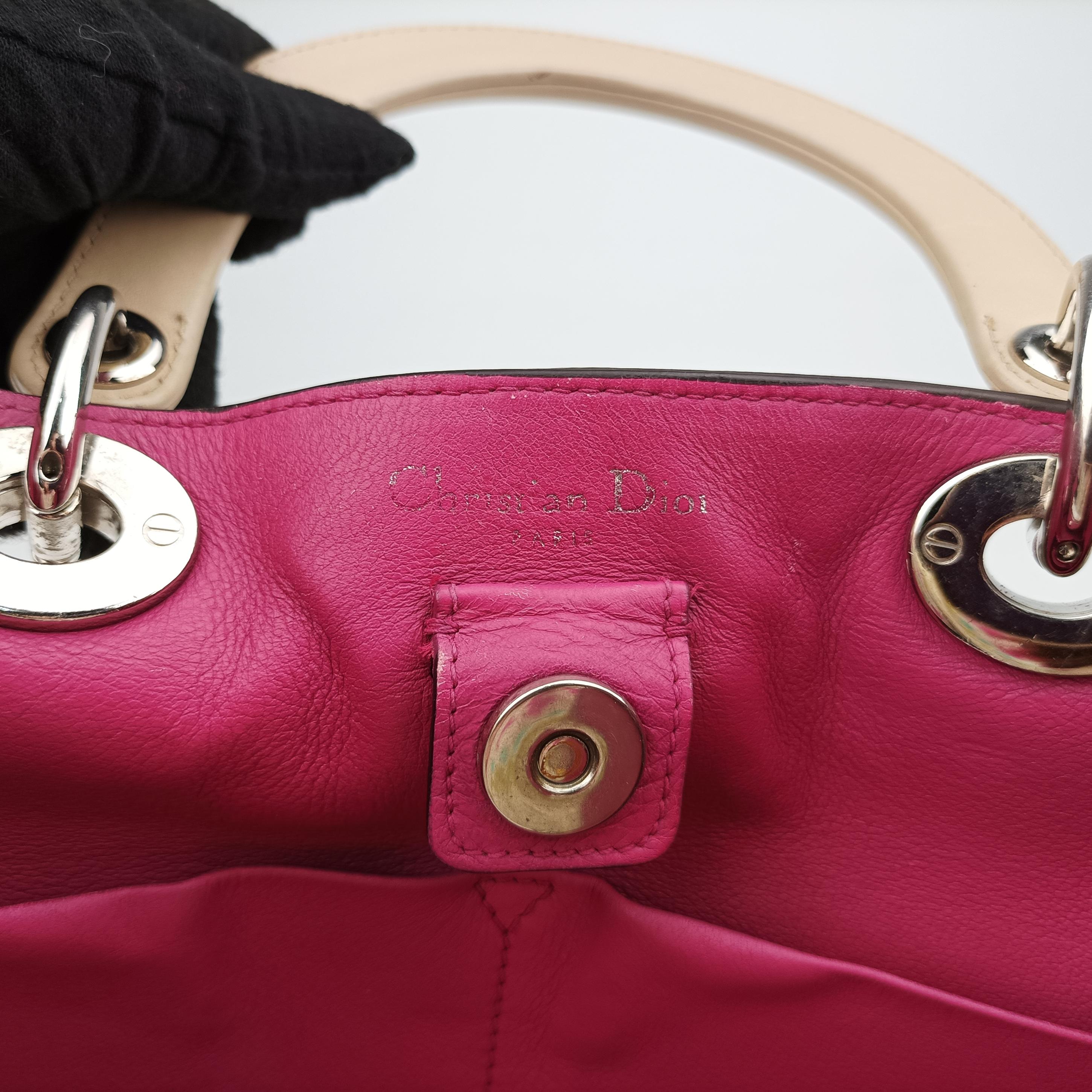 Pre-owned Christian Dior Diorissimo Beige Leather  shoulderbag | stylenewstar
