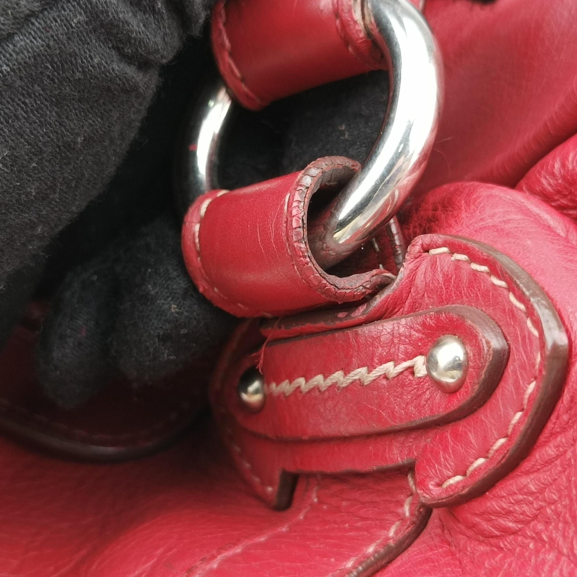 Pre-owned Christian Dior CD logo Red Leather  handbag | stylenewstar