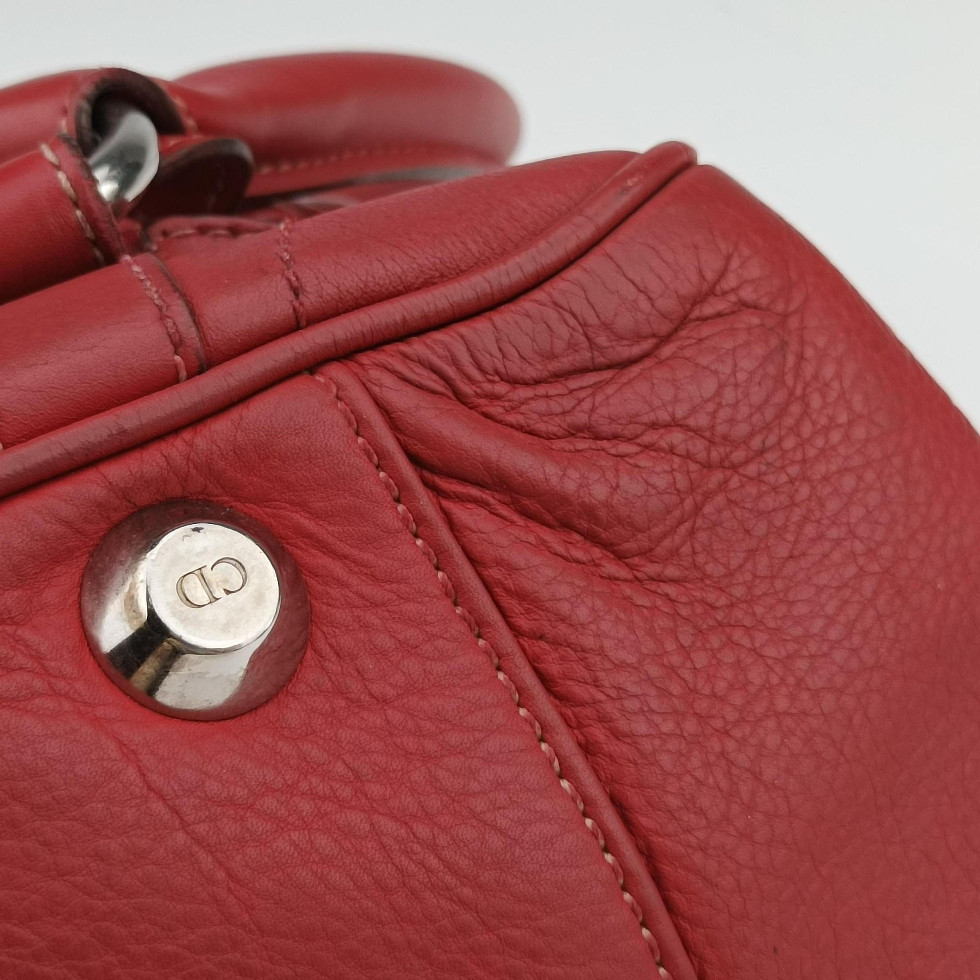 Pre-owned Christian Dior CD logo Red Leather  handbag | stylenewstar