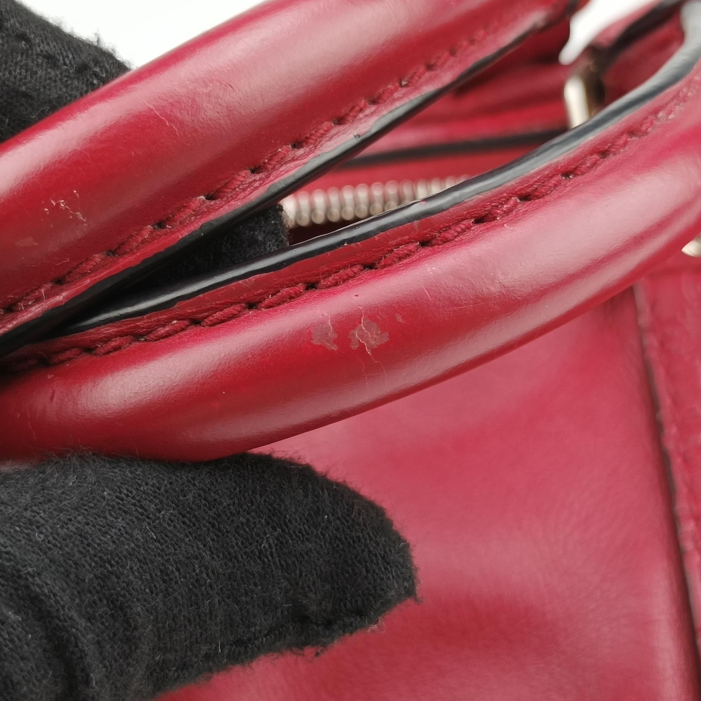 Pre-owned Gucci Sherry Line Red Leather 269876 shoulderbag | stylenewstar