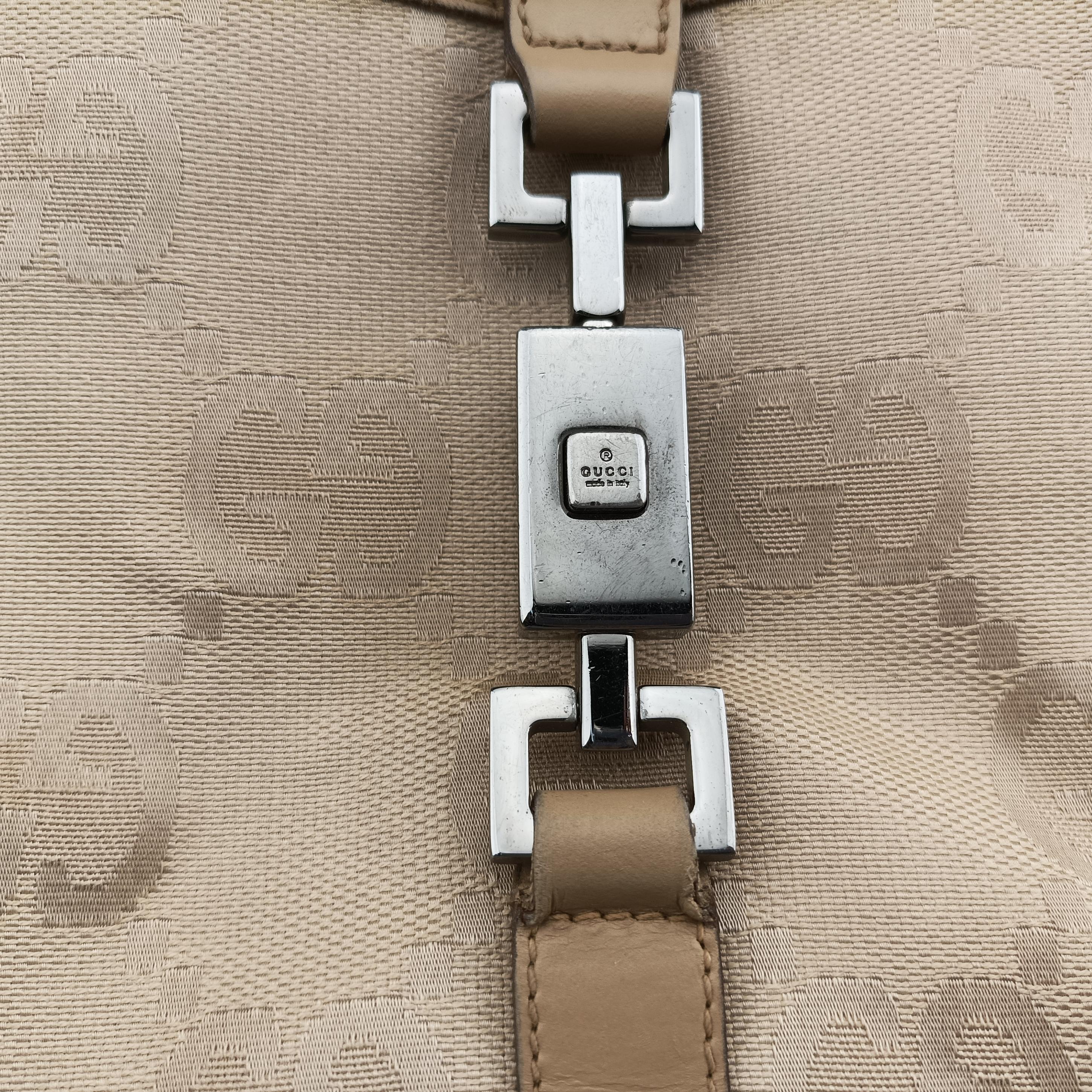 Vintage Gucci Jackie Beige canvas 002.10 handbag | stylenewstar