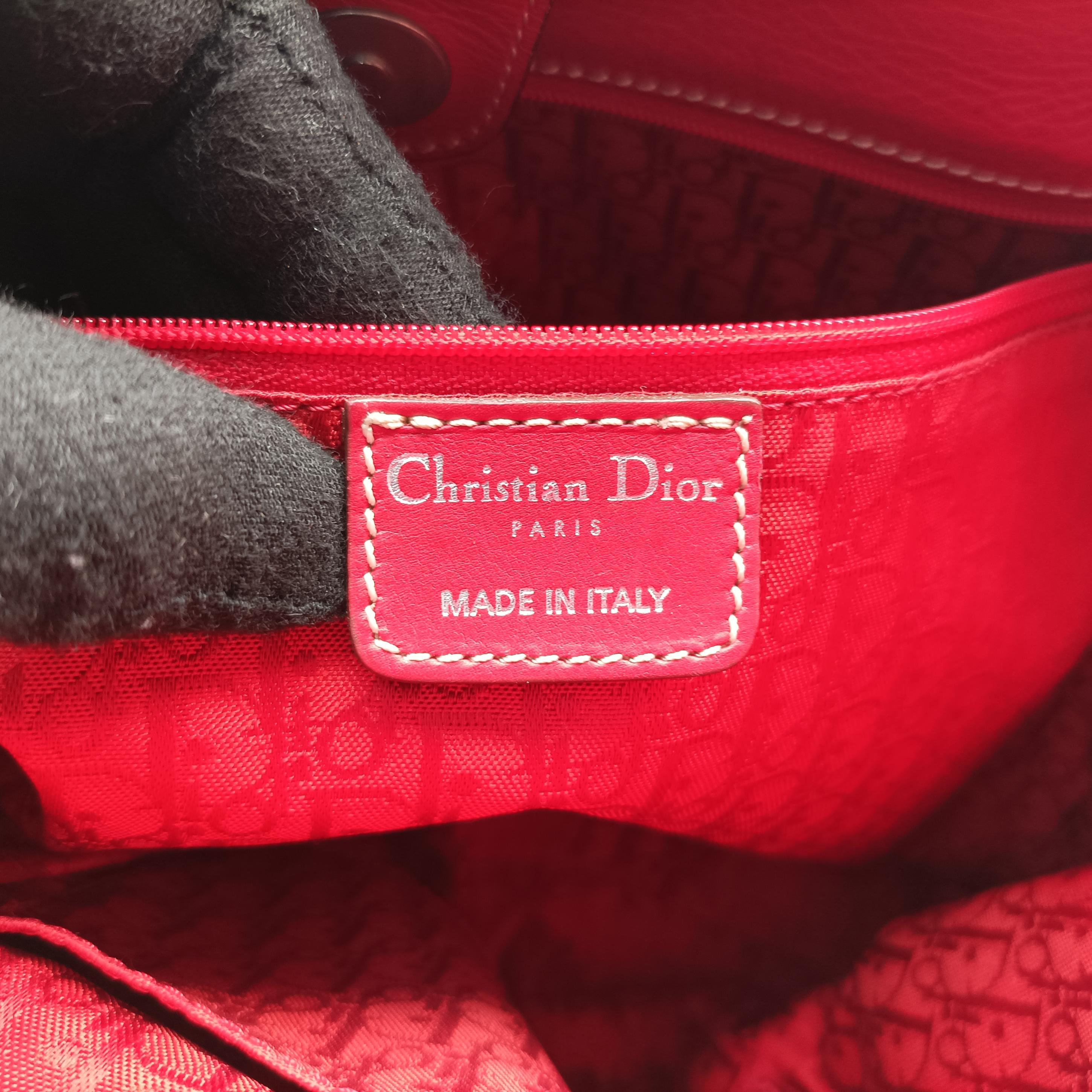 Pre-owned Christian Dior CD logo Red leather  handbag | stylenewstar