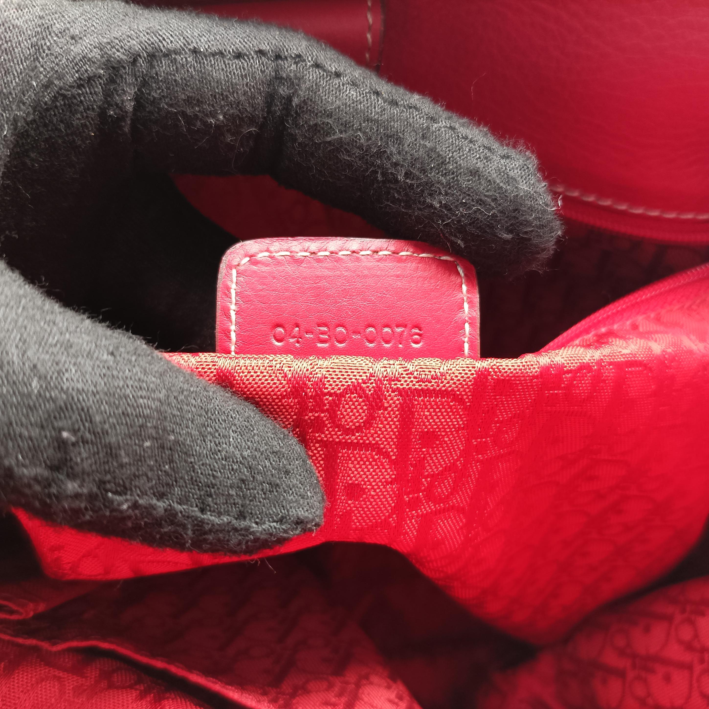 Pre-owned Christian Dior CD logo Red leather  handbag | stylenewstar