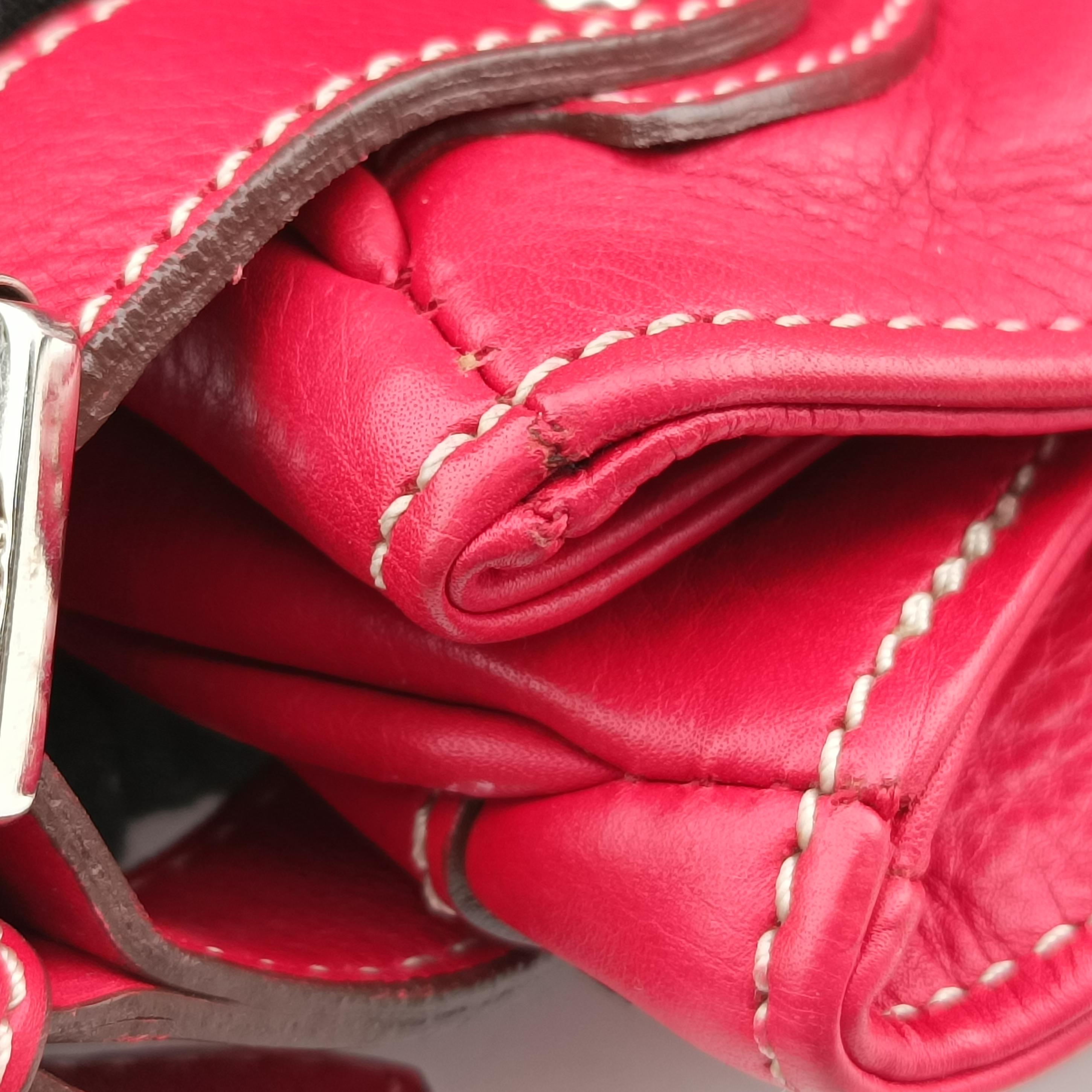 Pre-owned Christian Dior CD logo Red leather  handbag | stylenewstar