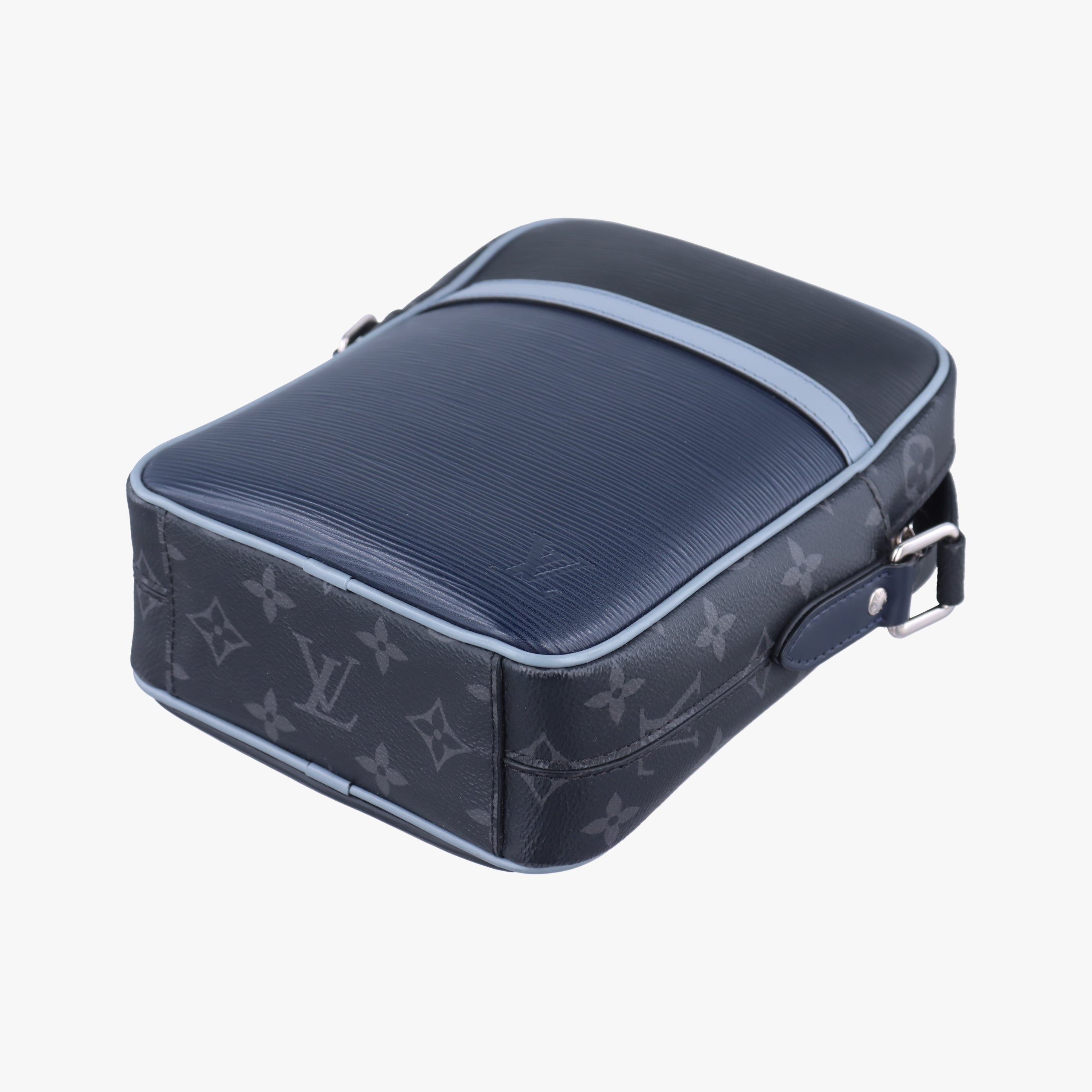 Pre-owned Louis Vuitton Danube Slim PＭ BLACK×BLUE Epi×Monogram Eclipse M53421 shoulderbag | stylenewstar