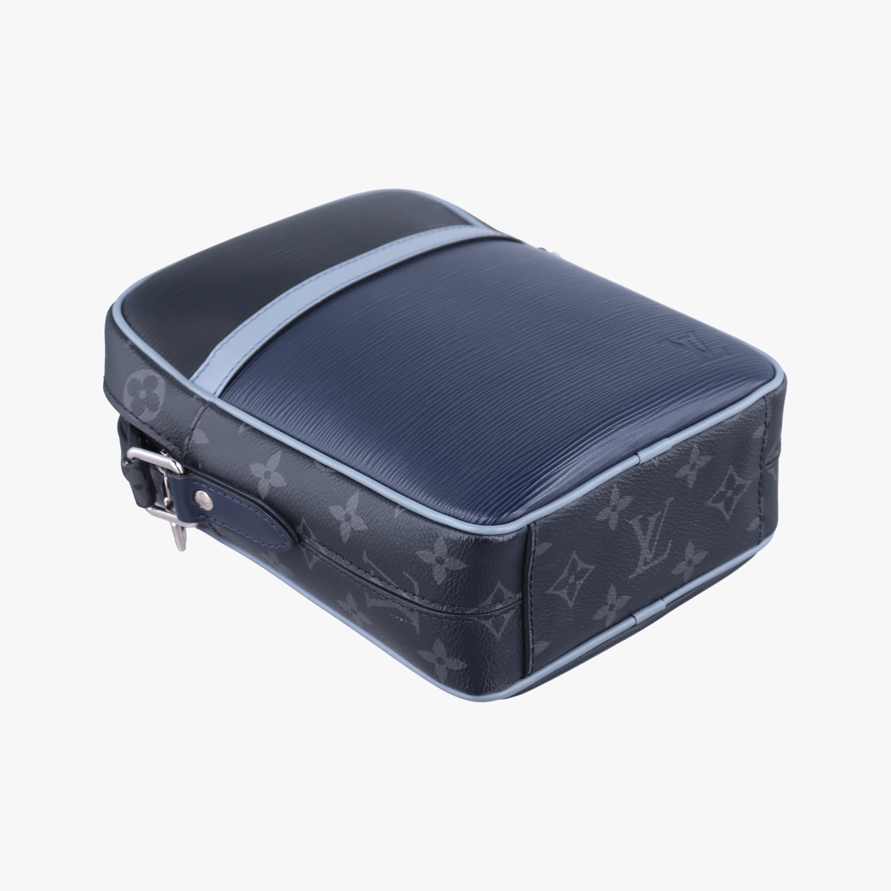 Pre-owned Louis Vuitton Danube Slim PＭ BLACK×BLUE Epi×Monogram Eclipse M53421 shoulderbag | stylenewstar