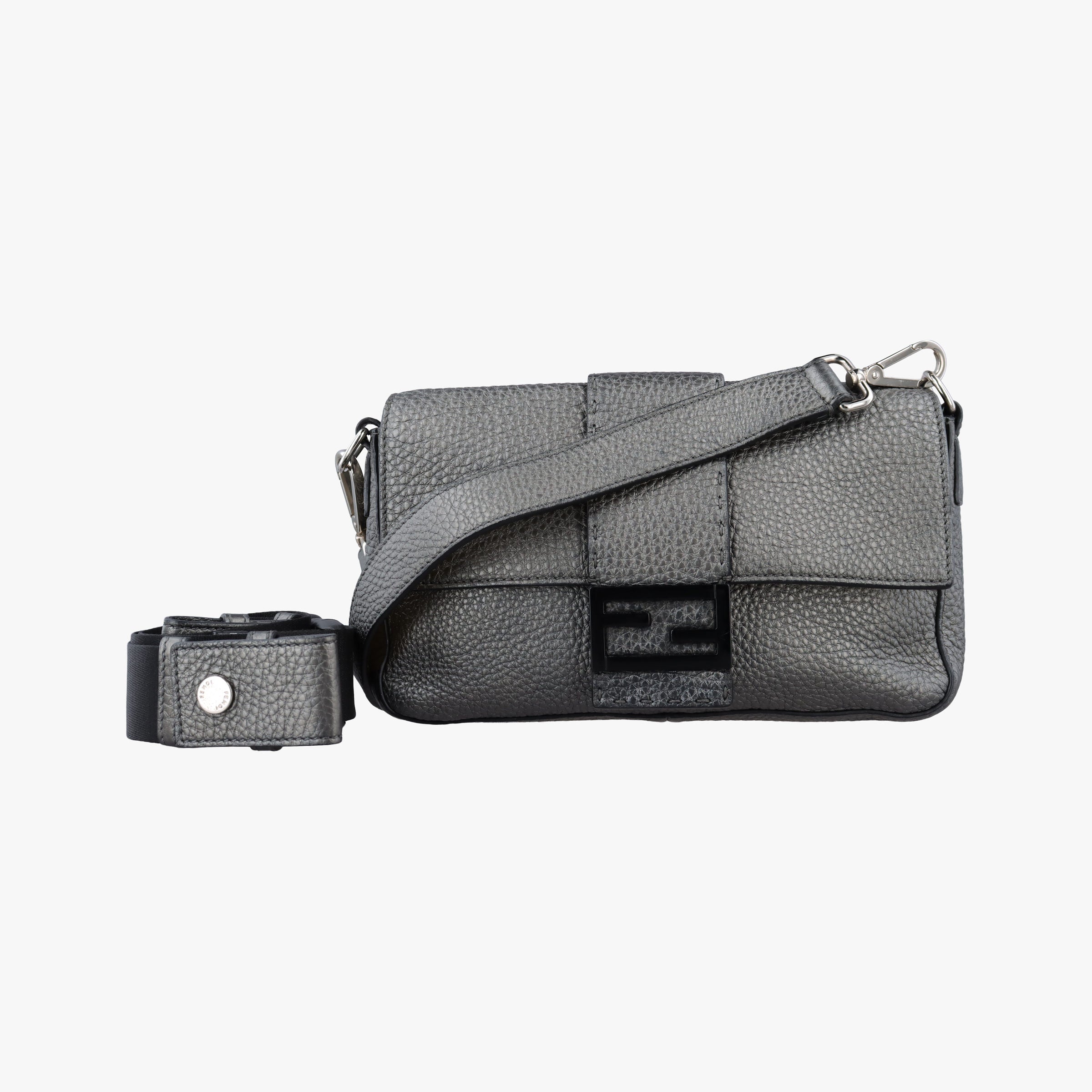Pre-owned Fendi Flat Selleria Baguette Grey Leather 7VA472 shoulderbag | stylenewstar
