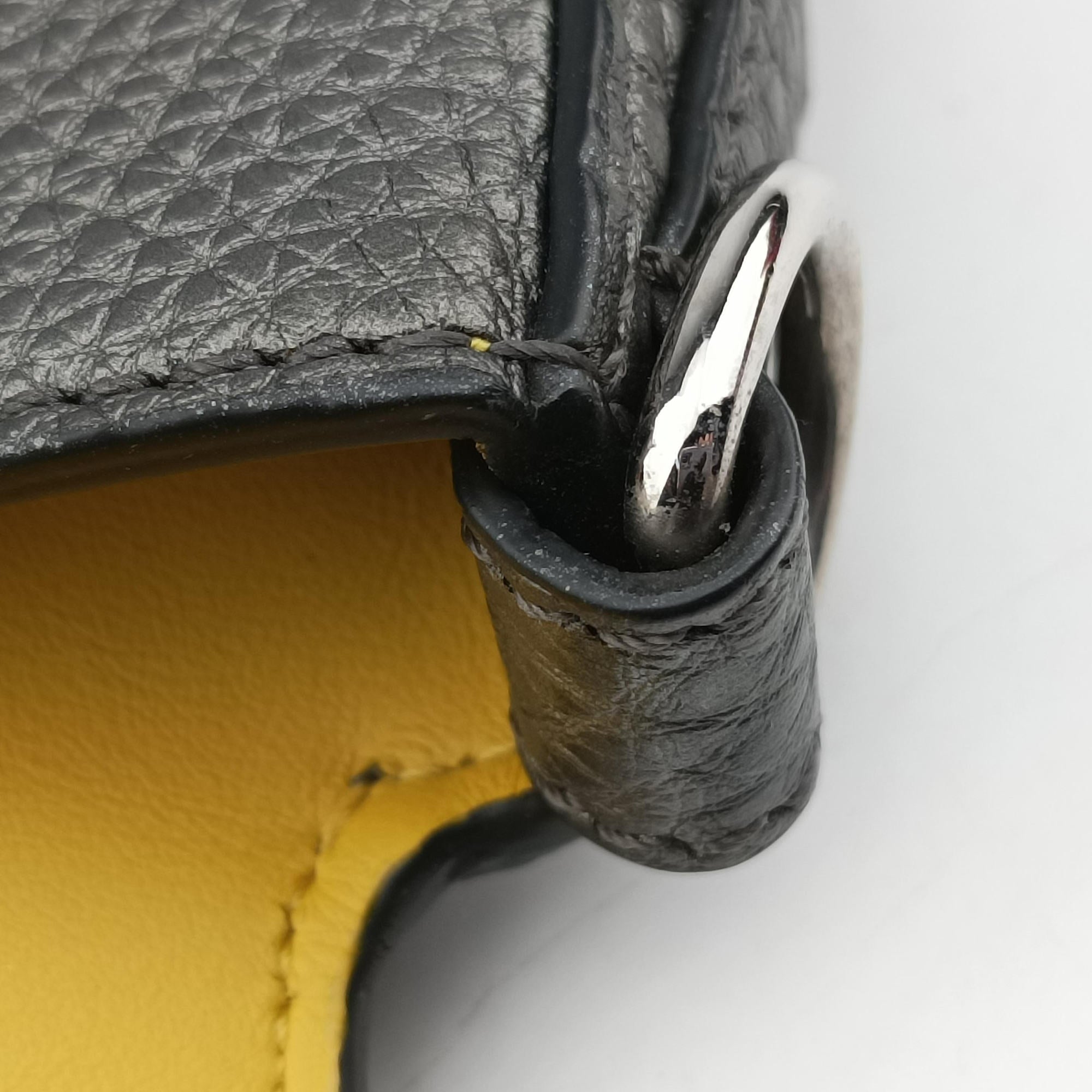 Pre-owned Fendi Flat Selleria Baguette Grey Leather 7VA472 shoulderbag | stylenewstar