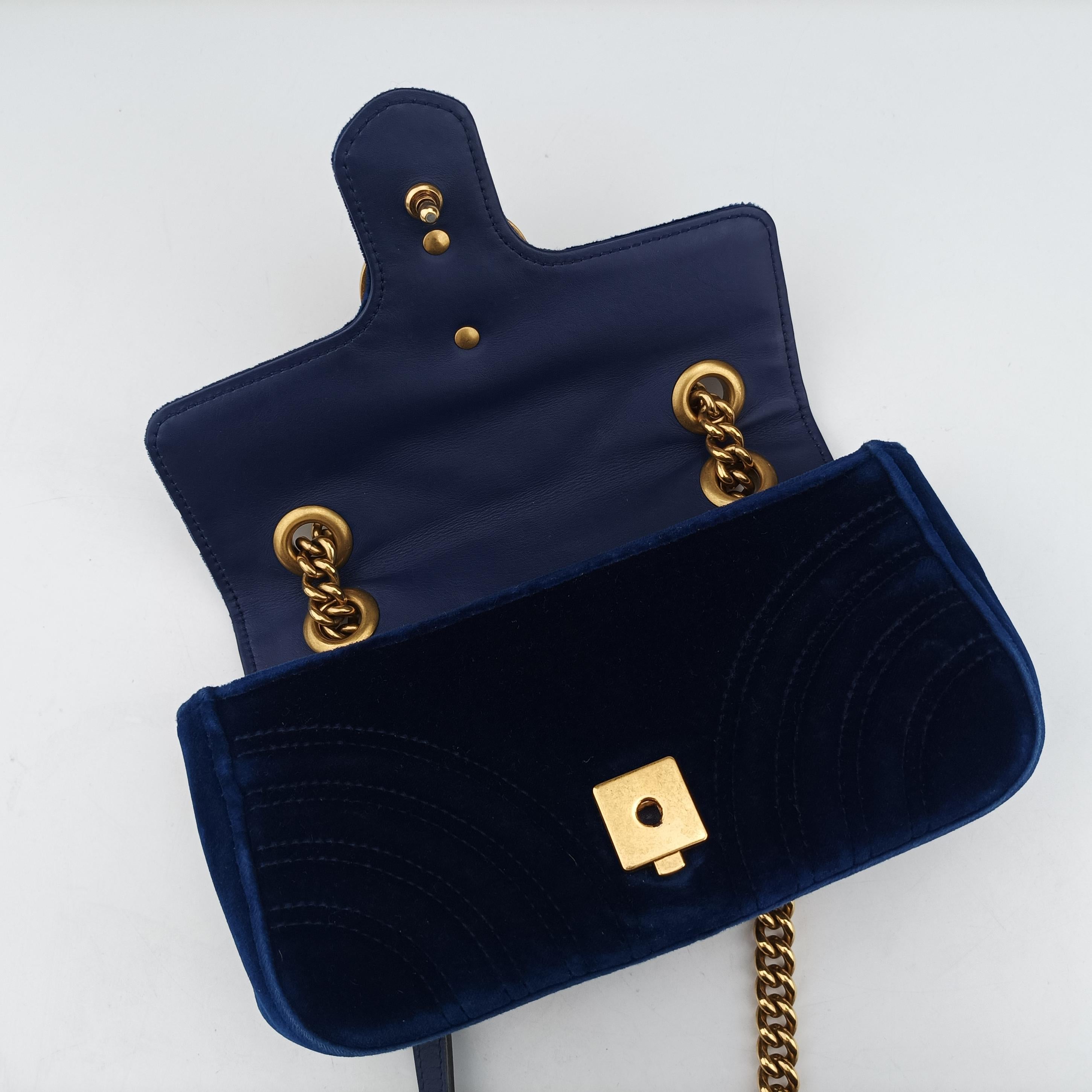 Vintage Gucci GG Marmont Blue velour 446744 shoulderbag | stylenewstar