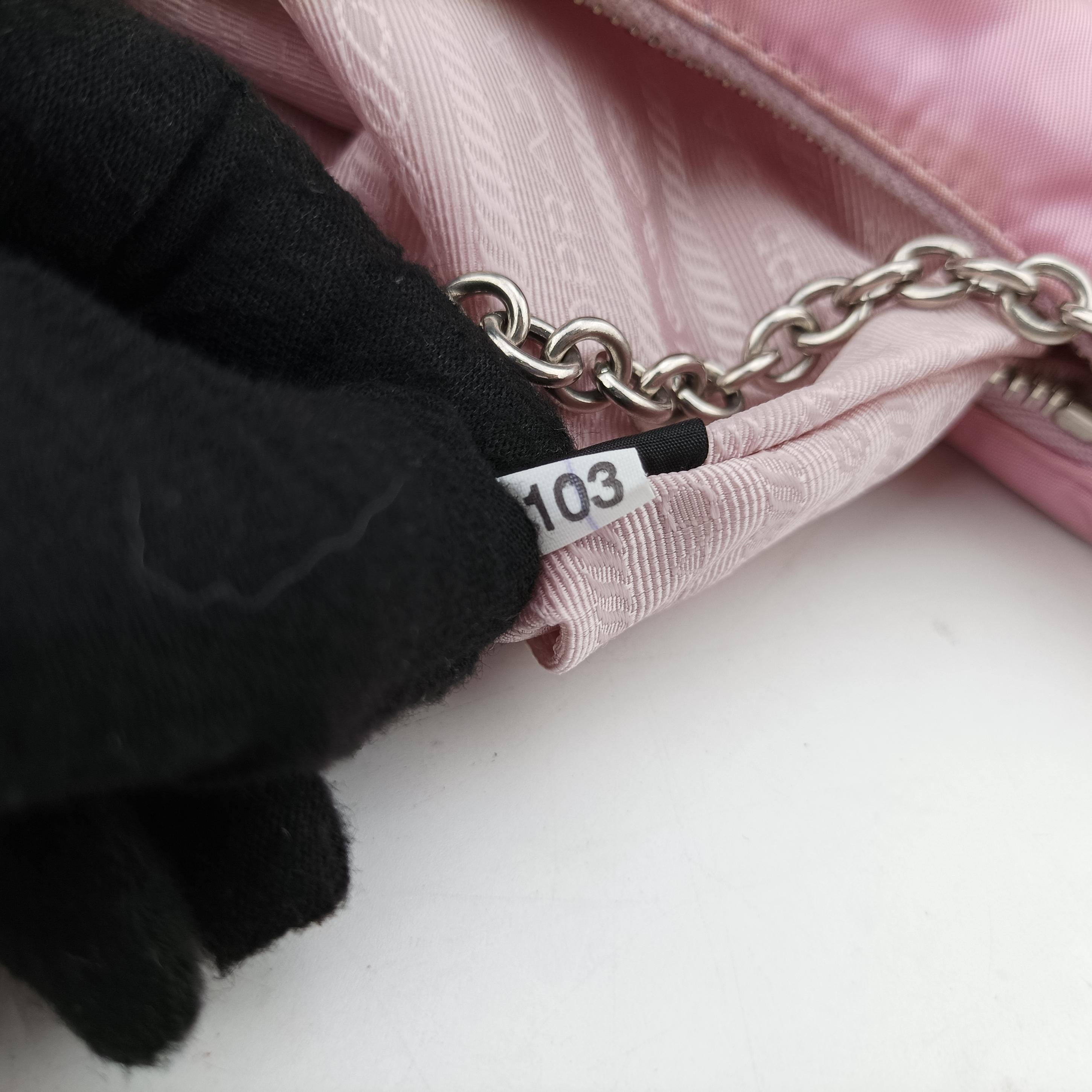 Pre-owned Prada Re Edition Chain Pink nylon  shoulderbag | stylenewstar