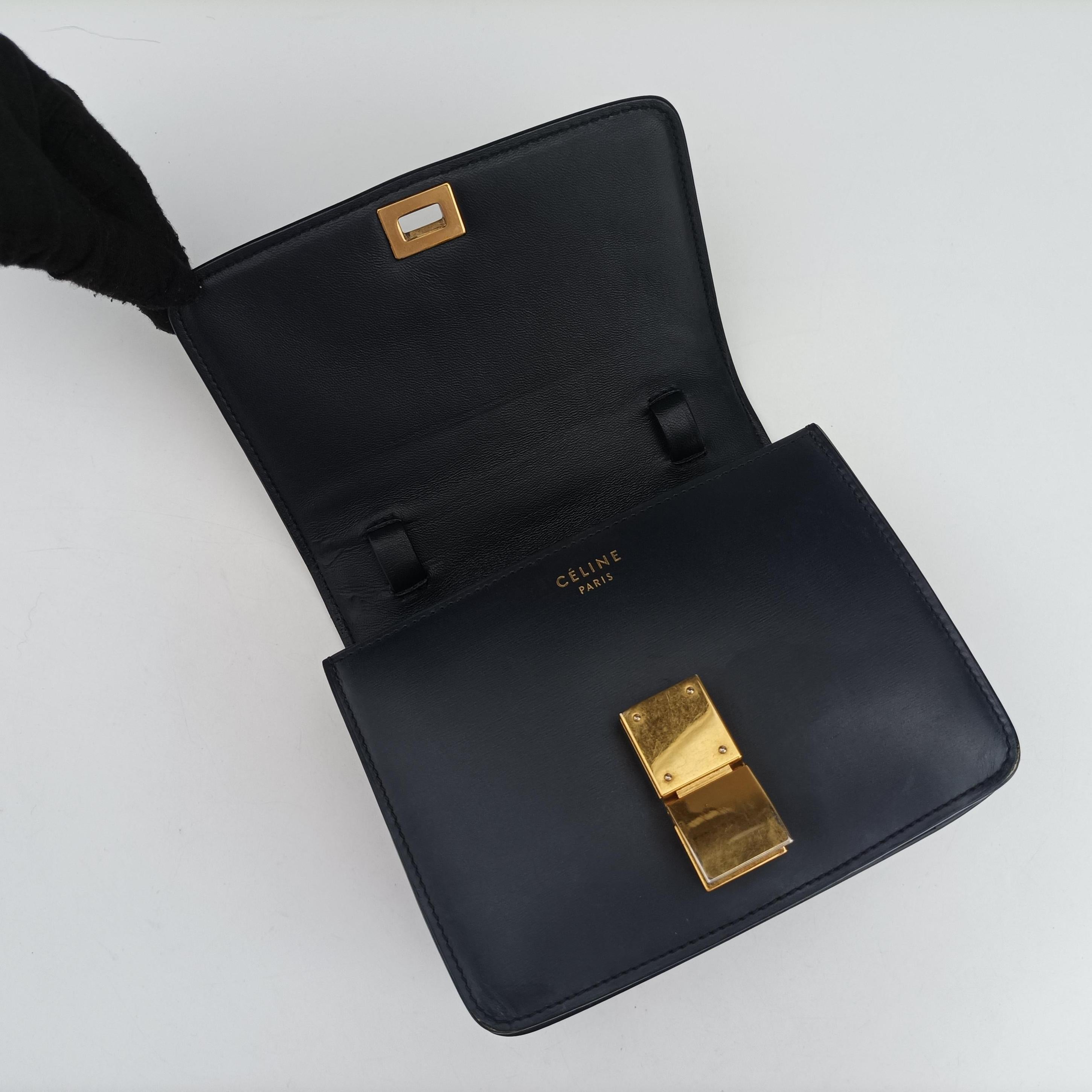 Pre-owned Celine CLASSIC Navy Leather  shoulderbag | stylenewstar