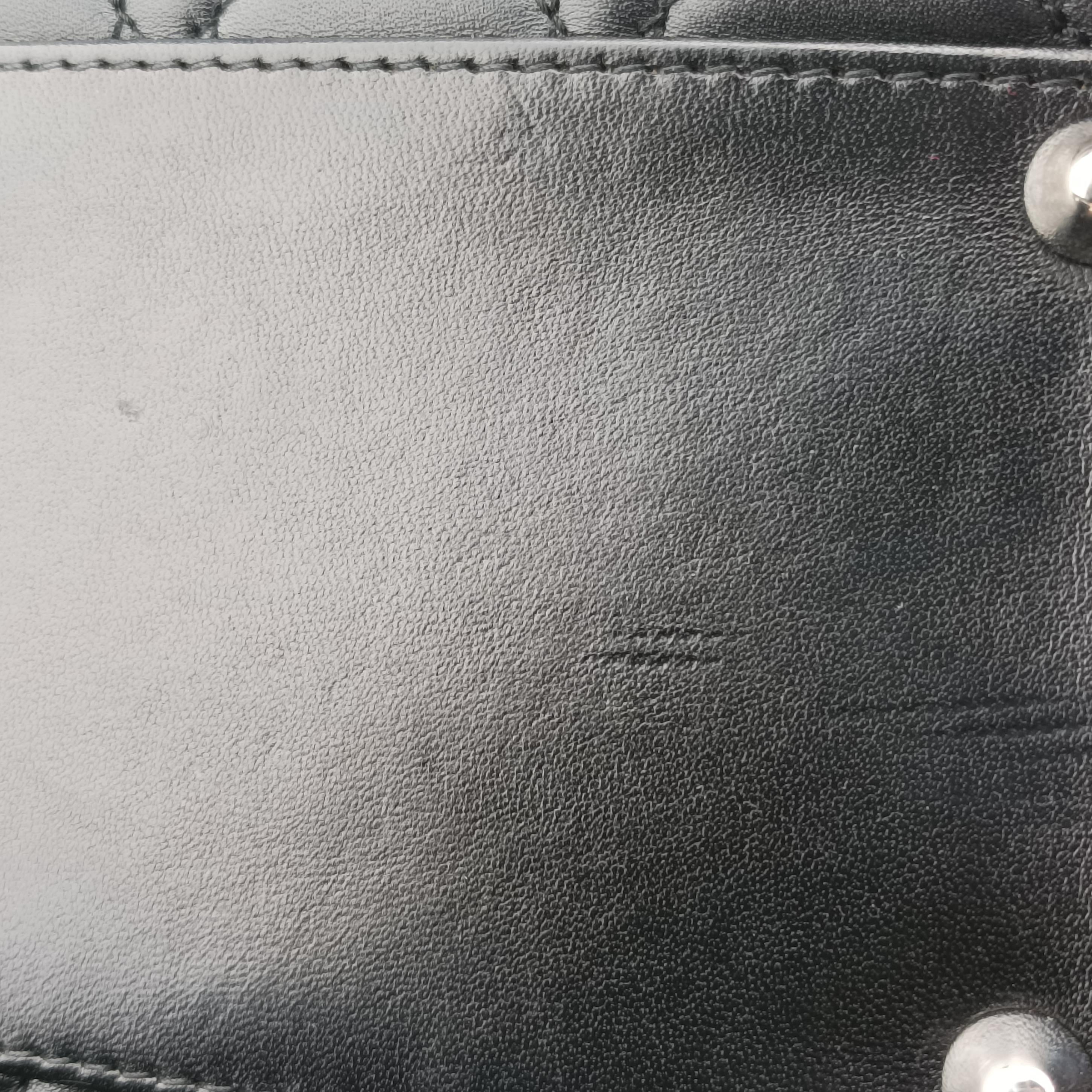 Secondhand Christian Dior Lady Dior Black lambskin  handbag | stylenewstar