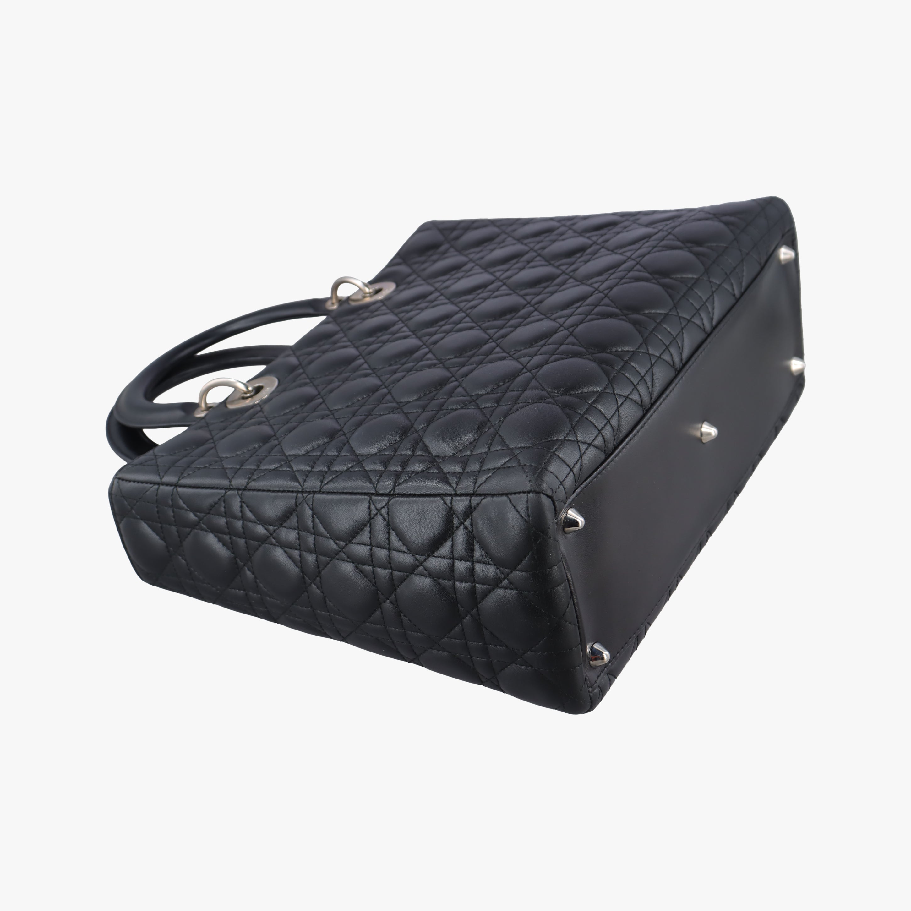 Secondhand Christian Dior Lady Dior Black lambskin  handbag | stylenewstar