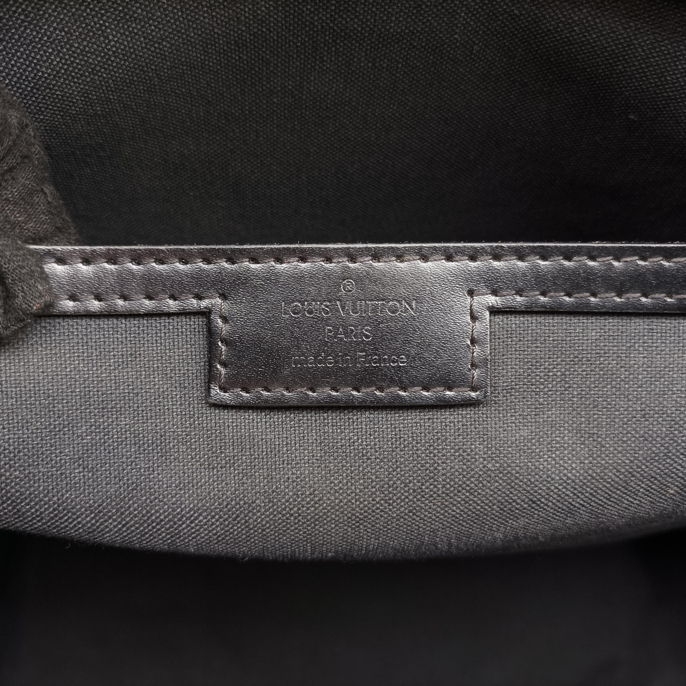 Secondhand Louis Vuitton TADAO Noir Damier Graphite N51192 shoulderbag | stylenewstar