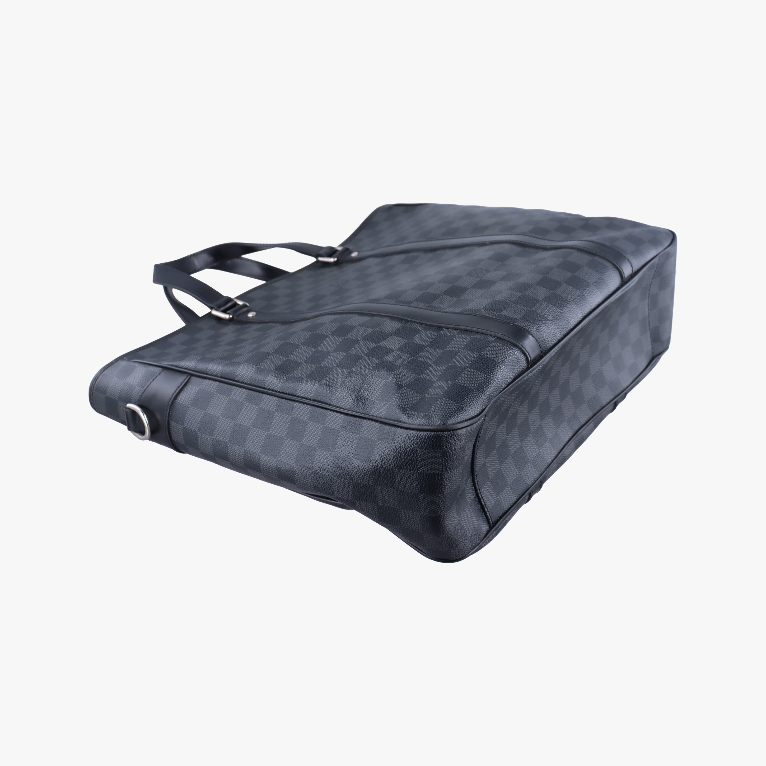 Secondhand Louis Vuitton TADAO Noir Damier Graphite N51192 shoulderbag | stylenewstar