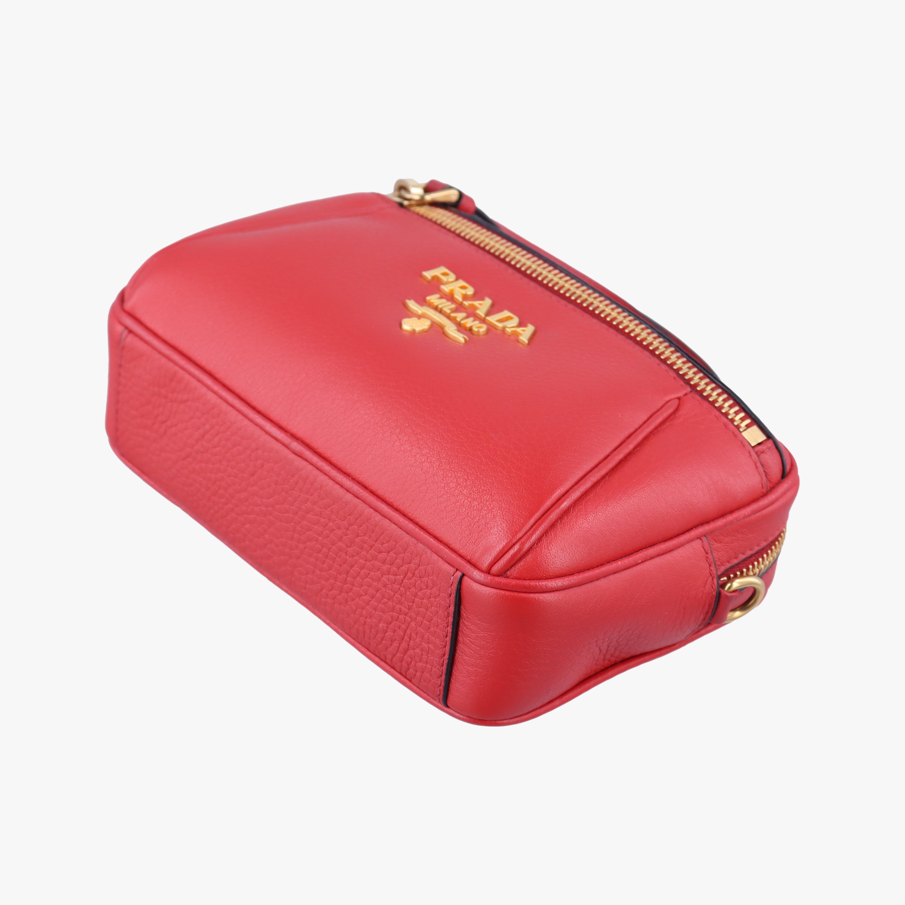 Pre-owned Prada Convertible Belt Red leather 1BL006 bum bag/waist bag | stylenewstar