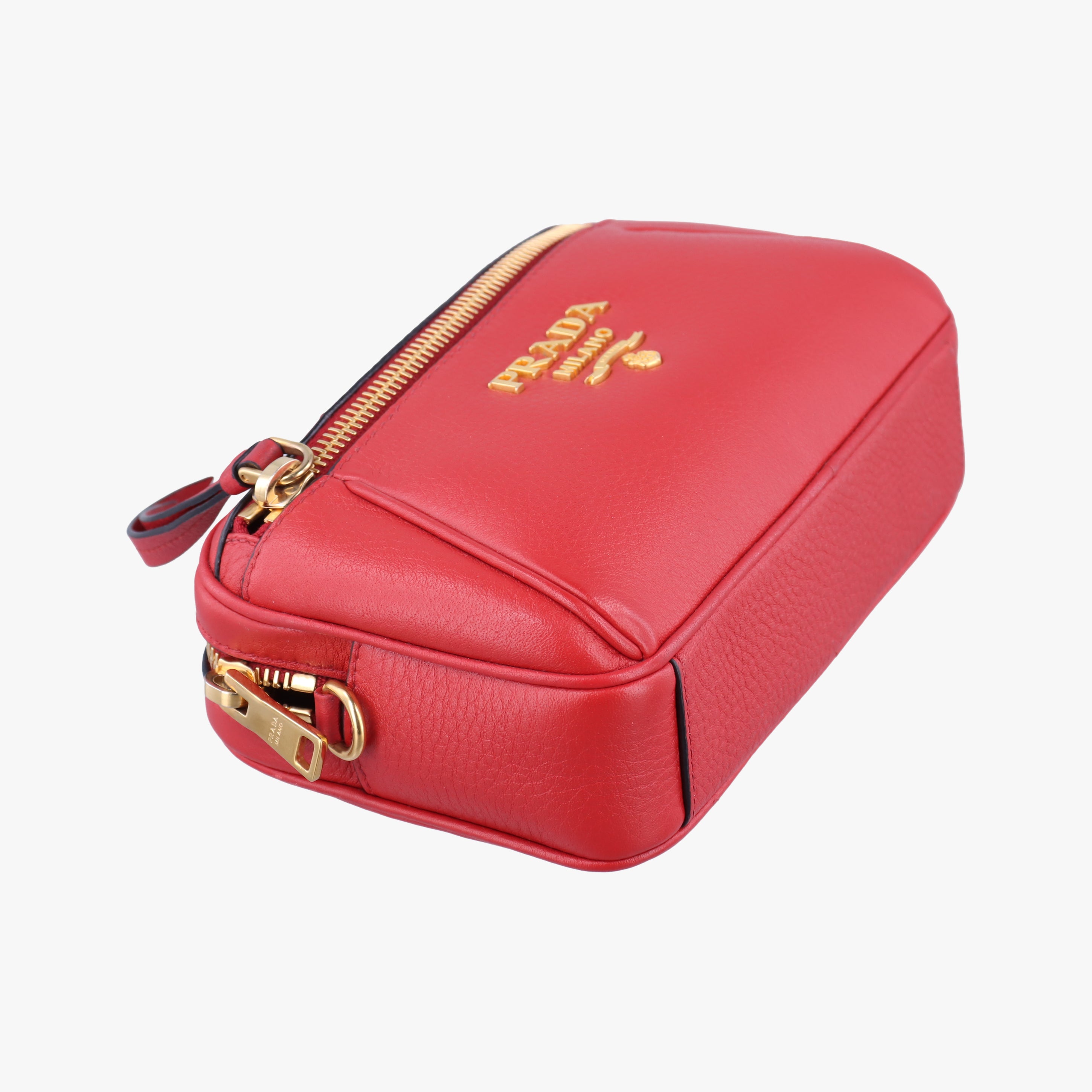 Pre-owned Prada Convertible Belt Red leather 1BL006 bum bag/waist bag | stylenewstar