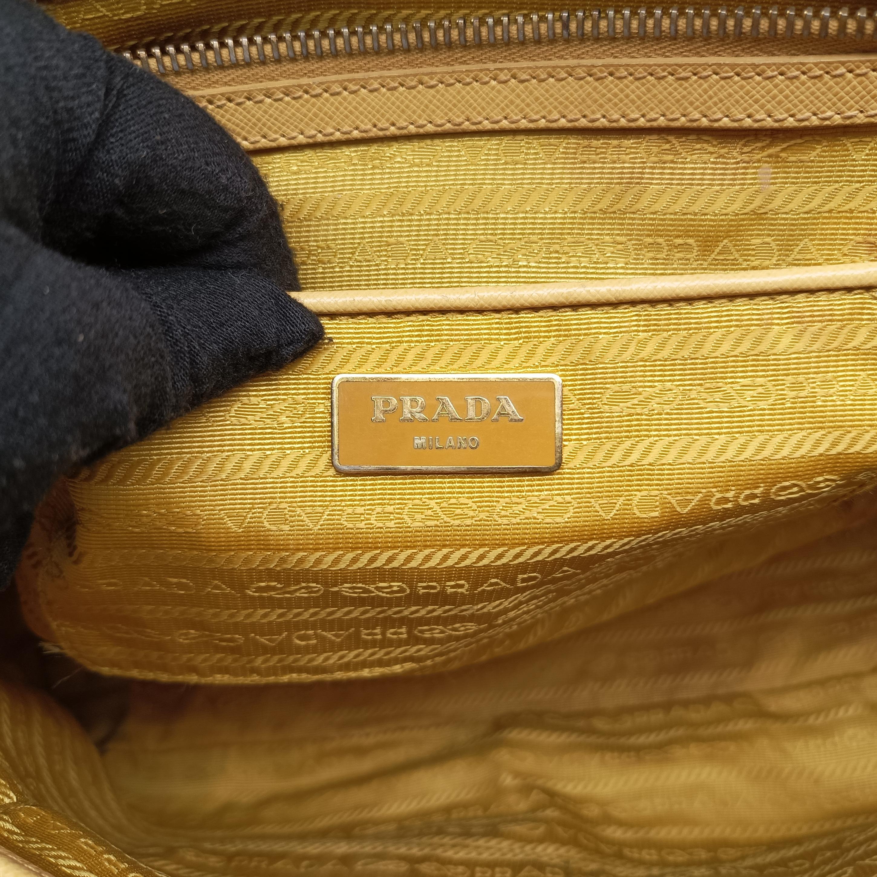 Pre-owned Prada Galleria Yellow SAFFIANO Leather BN1786 handbag | stylenewstar