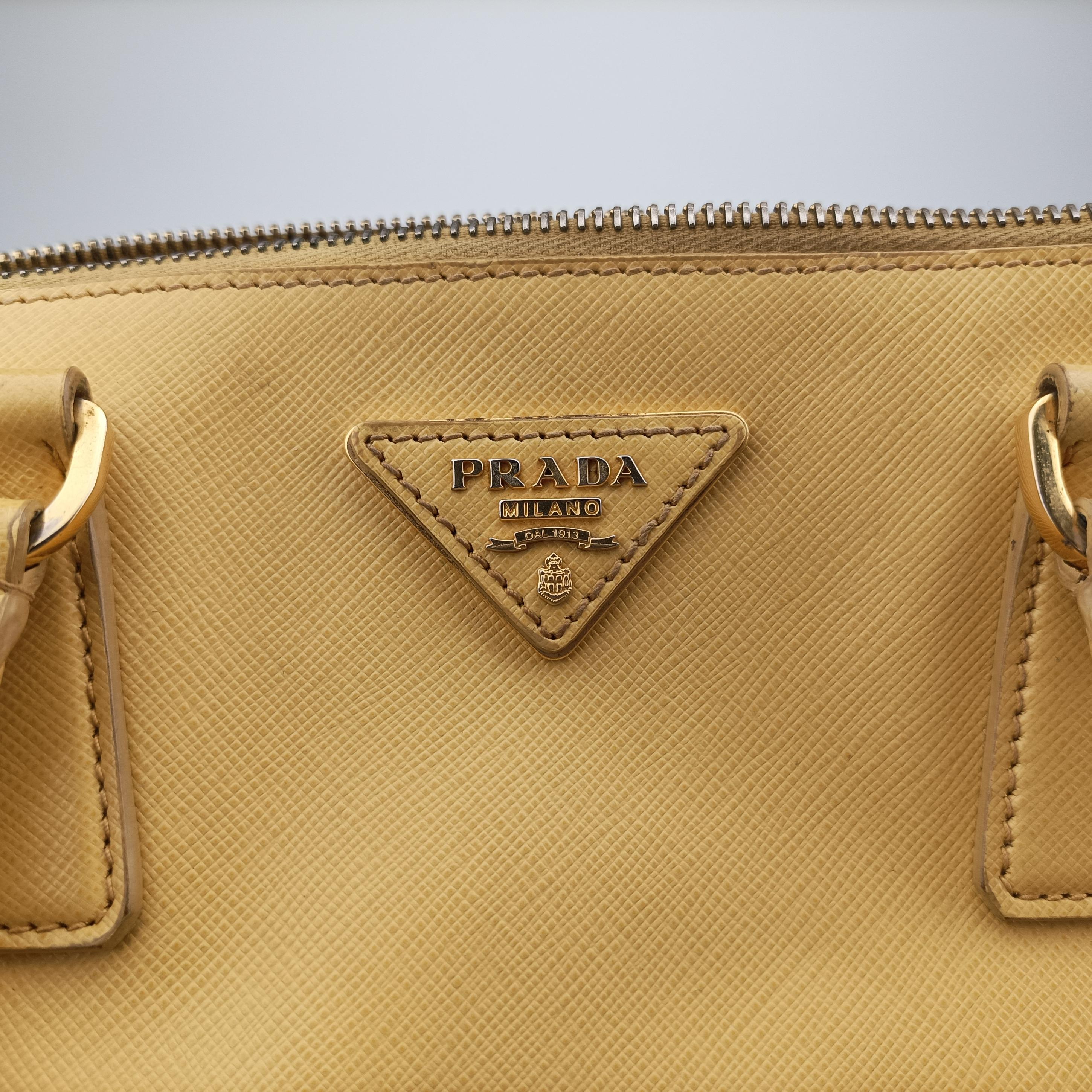 Pre-owned Prada Galleria Yellow SAFFIANO Leather BN1786 handbag | stylenewstar
