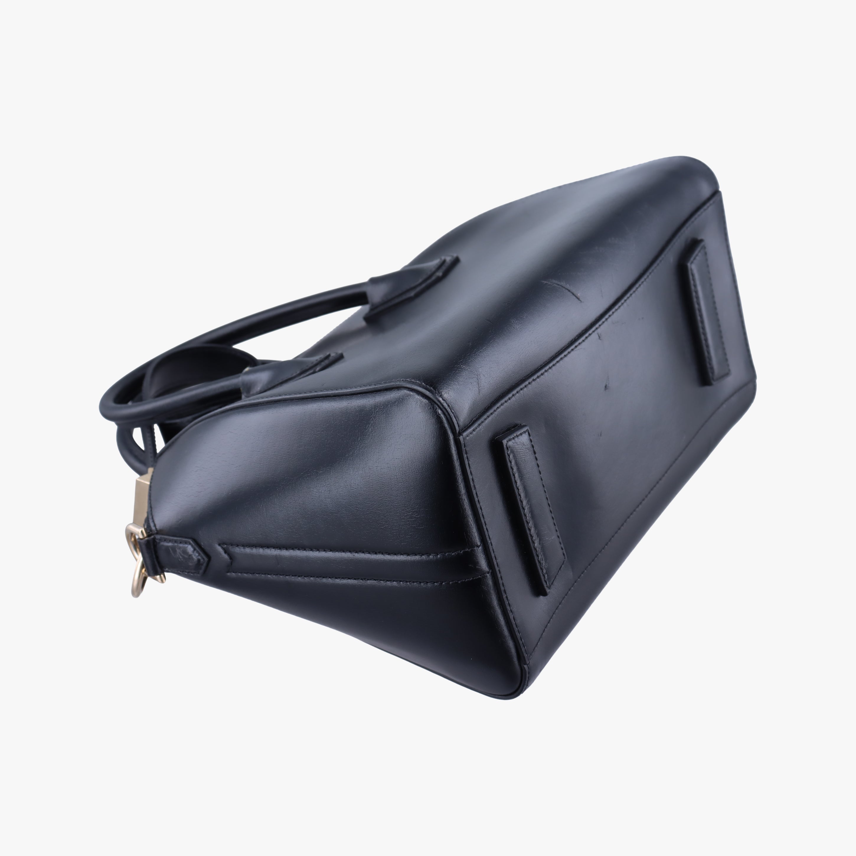 Pre-owned Givenchy Antigona Black Leather  shoulderbag | stylenewstar